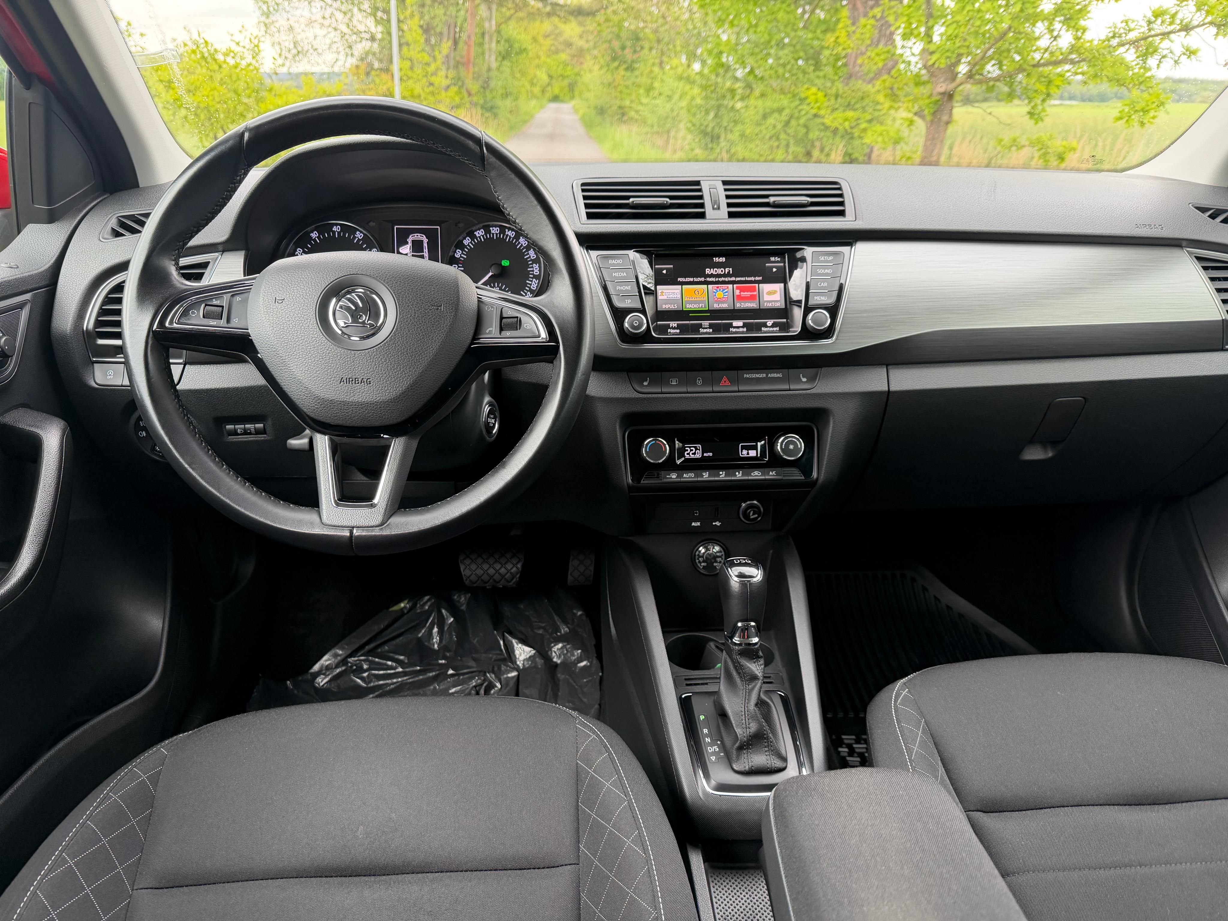 Škoda Fabia, 1,2TSi 81kW DSG STYLE - fotka 6