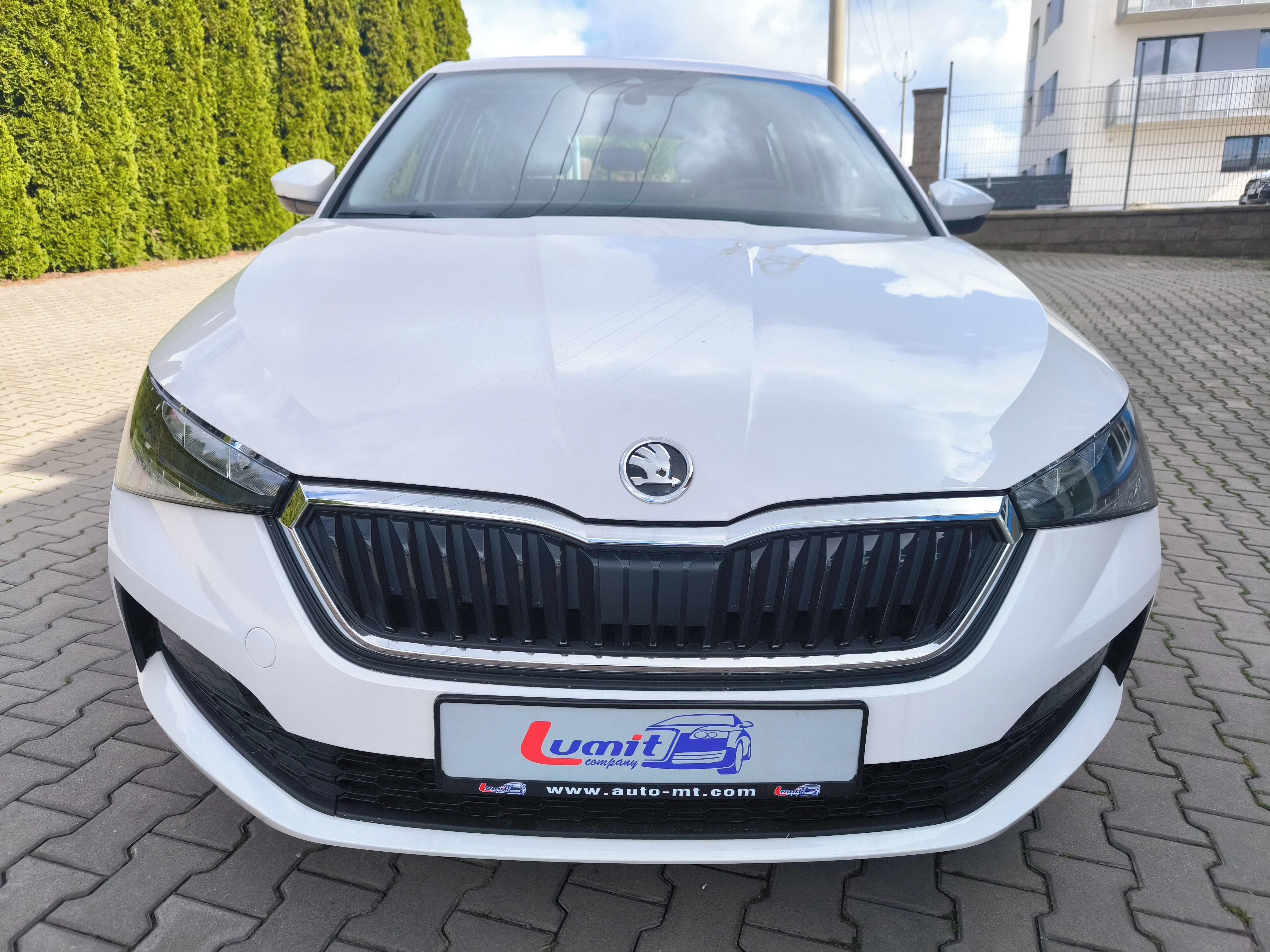 Škoda Scala, 1.0 TSi Ambition - fotka 2