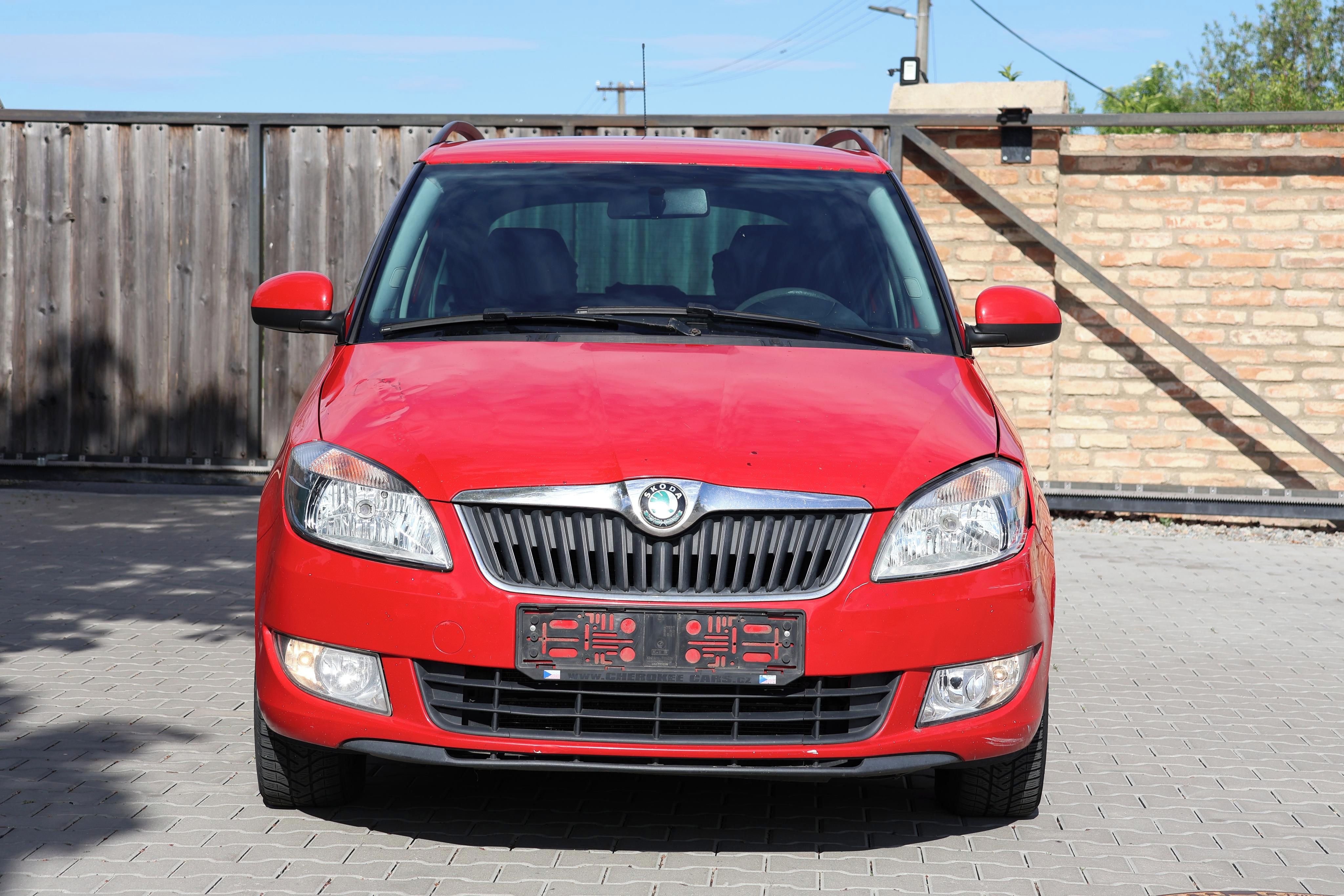 Škoda Fabia, 1.2TSI 2012 KLIMA EL. OKNA - fotka 2