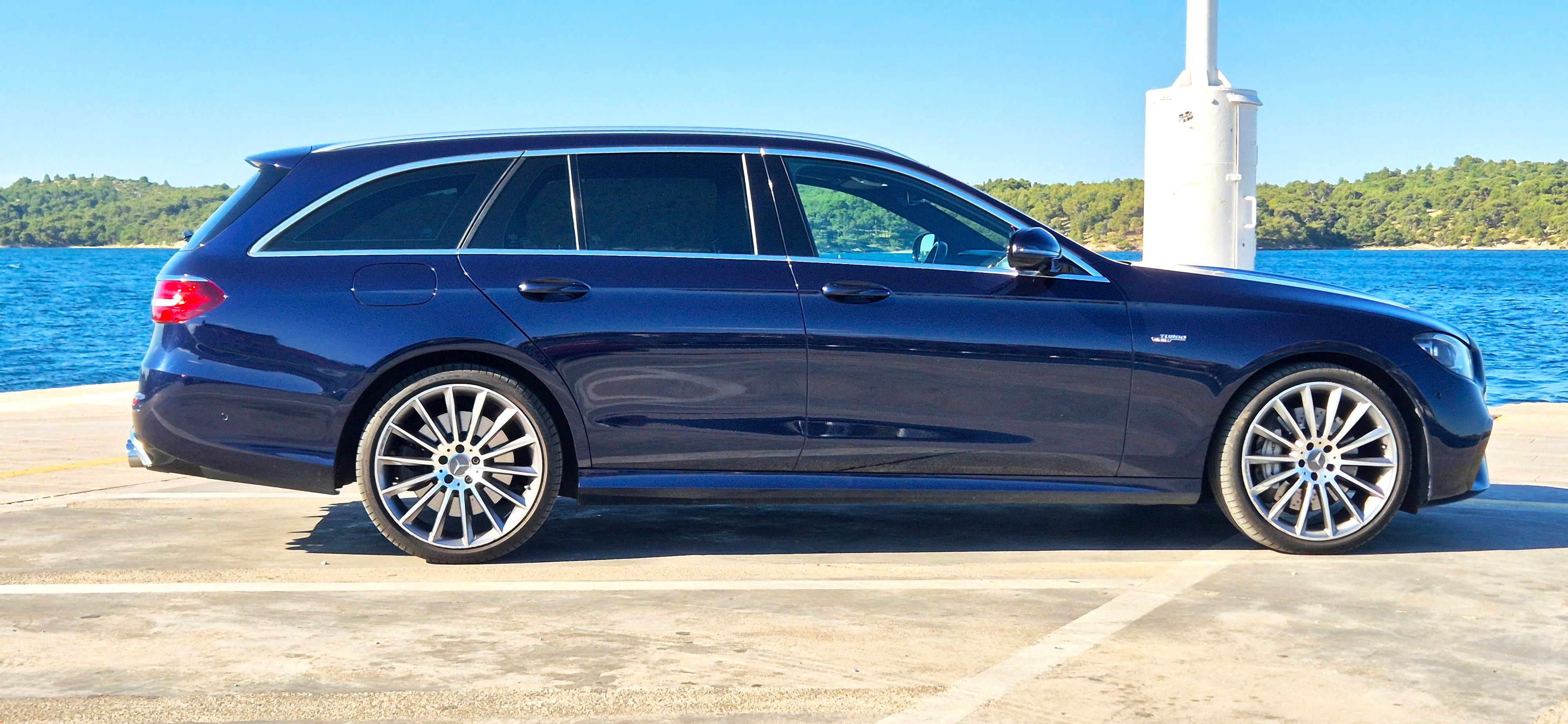 Mercedes-Benz Třídy E, 53 AMG 4M+ T - fotka 5