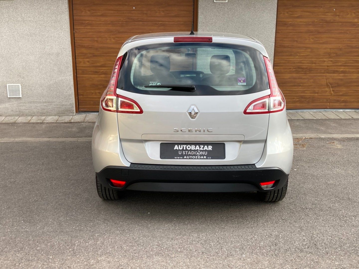 Renault Scénic, 1,6 16V Top stav - fotka 4