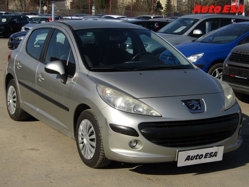 Peugeot 207, 1.4i,ČR,AC,zmk.řazení