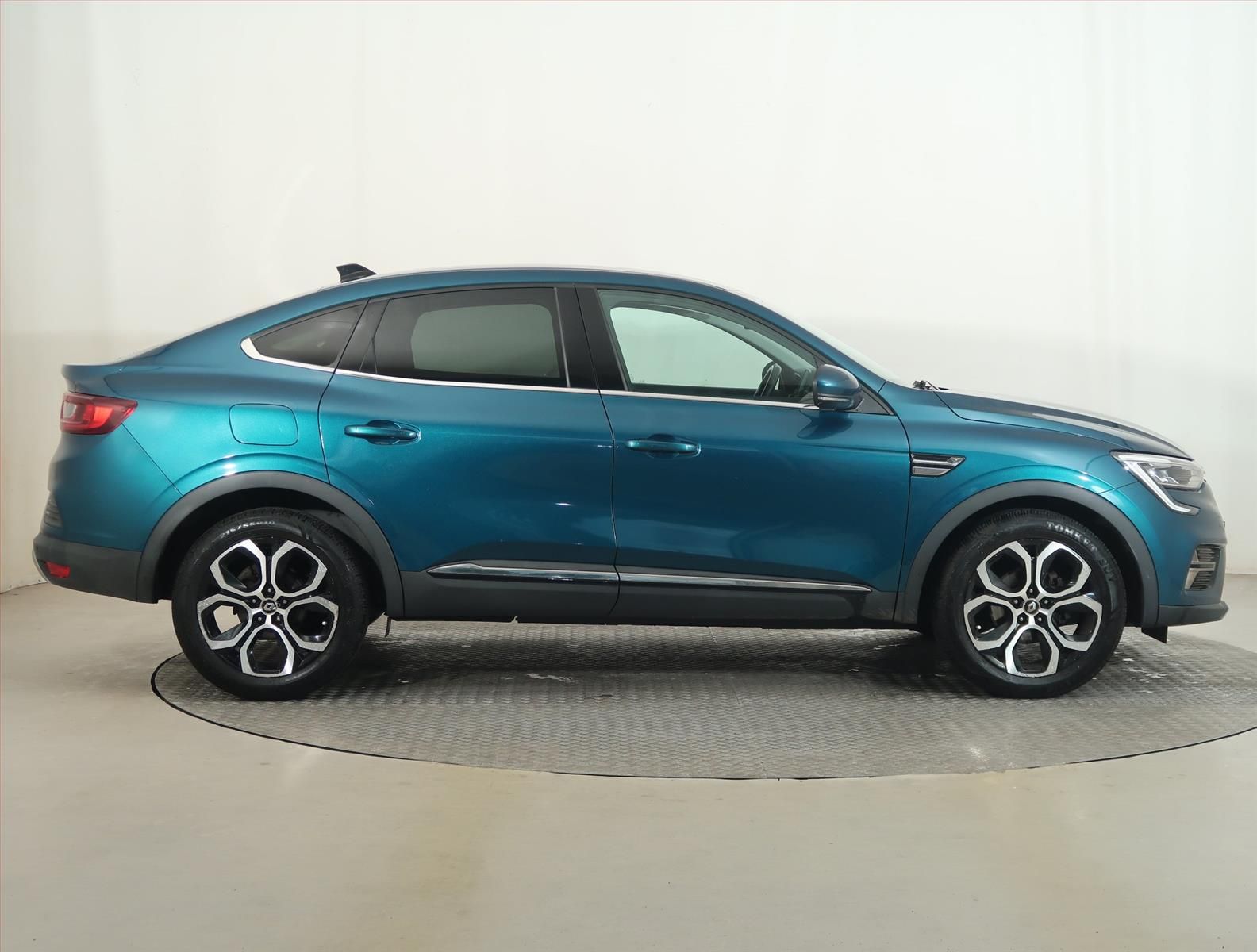 Renault Arkana, 1.3 TCe, Automat, Serv.kniha - fotka 6