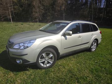 2,5i AWD plná výbava,1.majitel