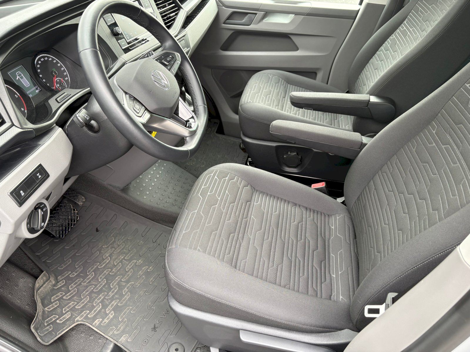 Volkswagen Caravelle, 2.0TDI 110KW 4MOT DSG LWB COMF - fotka 6