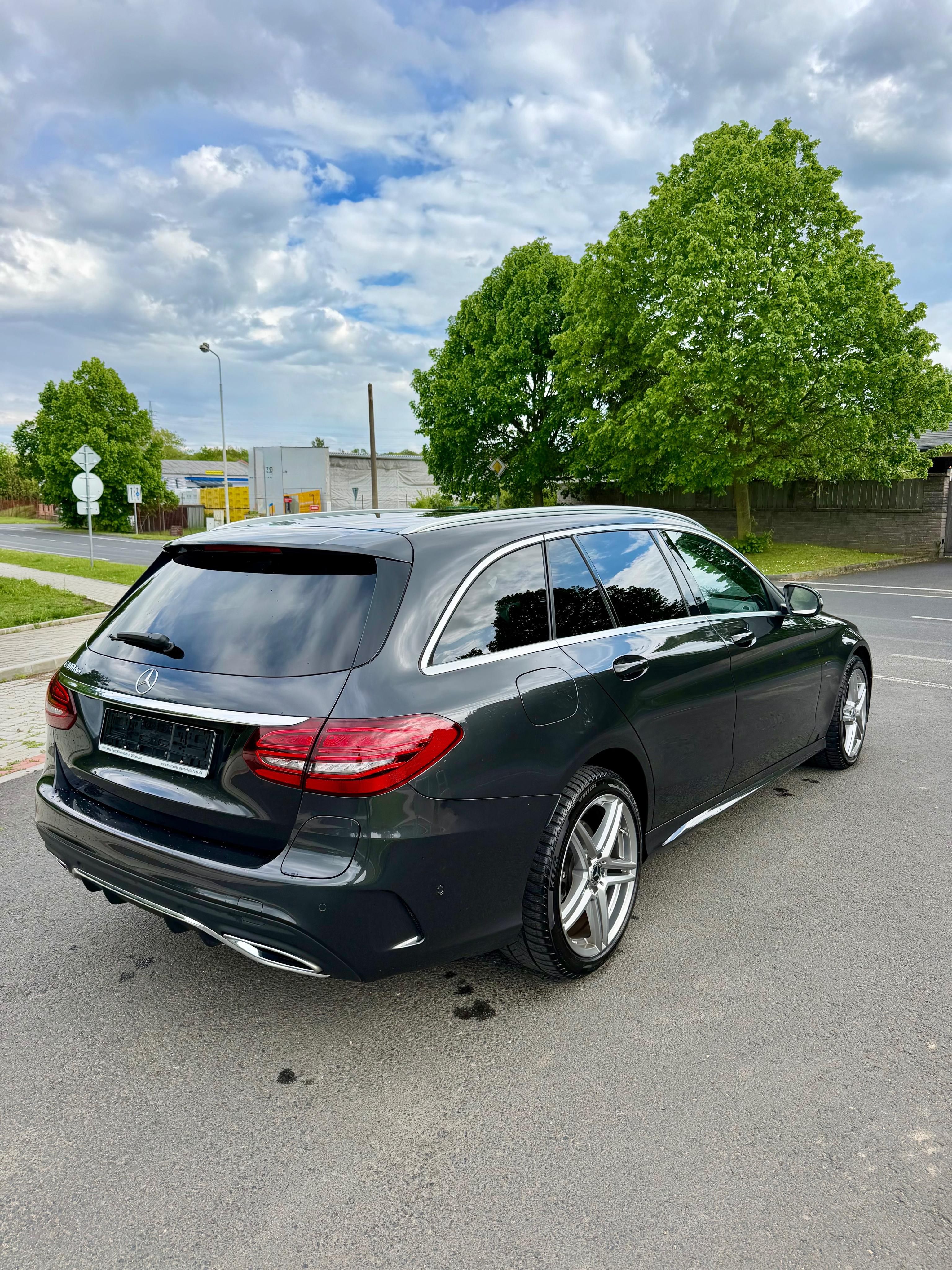 Mercedes-Benz Třídy C, 300de/225kw, PHEV, AMG, DPH - fotka 4