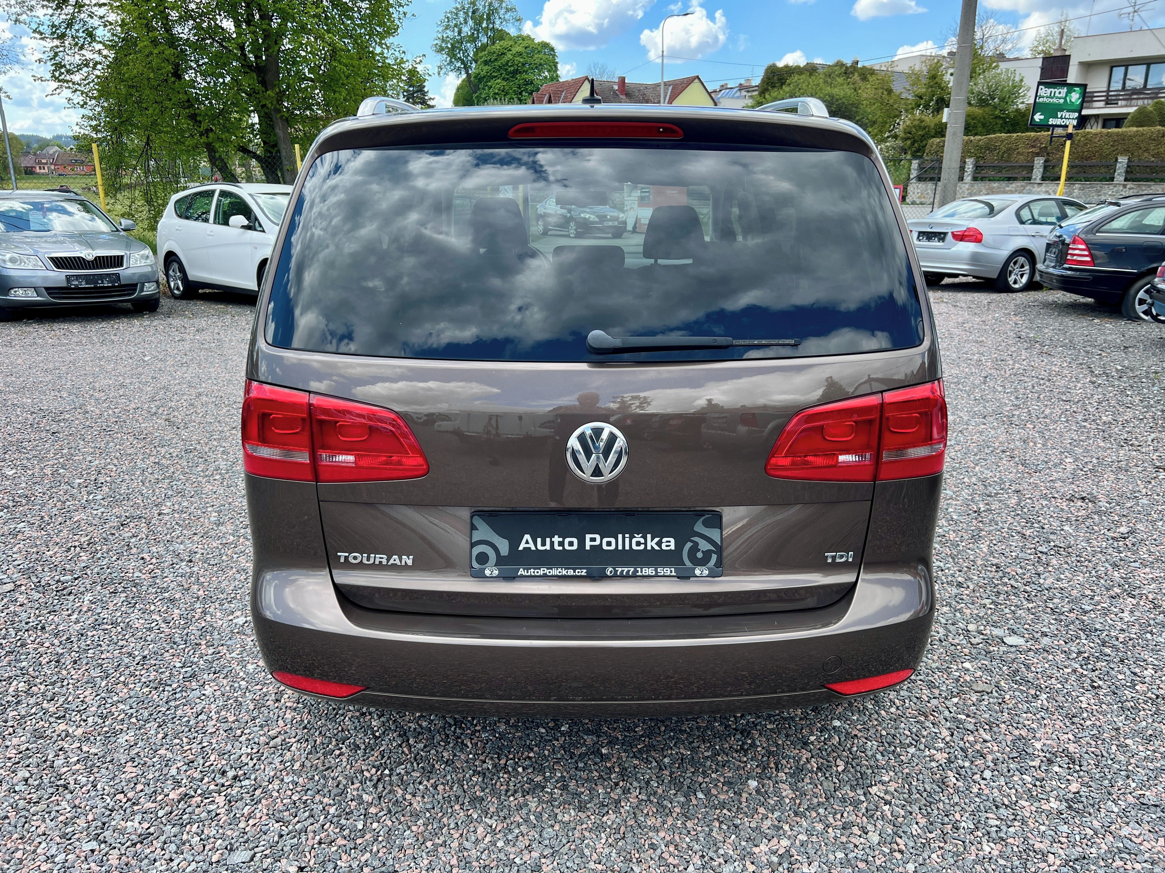Volkswagen Touran, 1.6 TDI 77 kW Servis,5míst - fotka 6