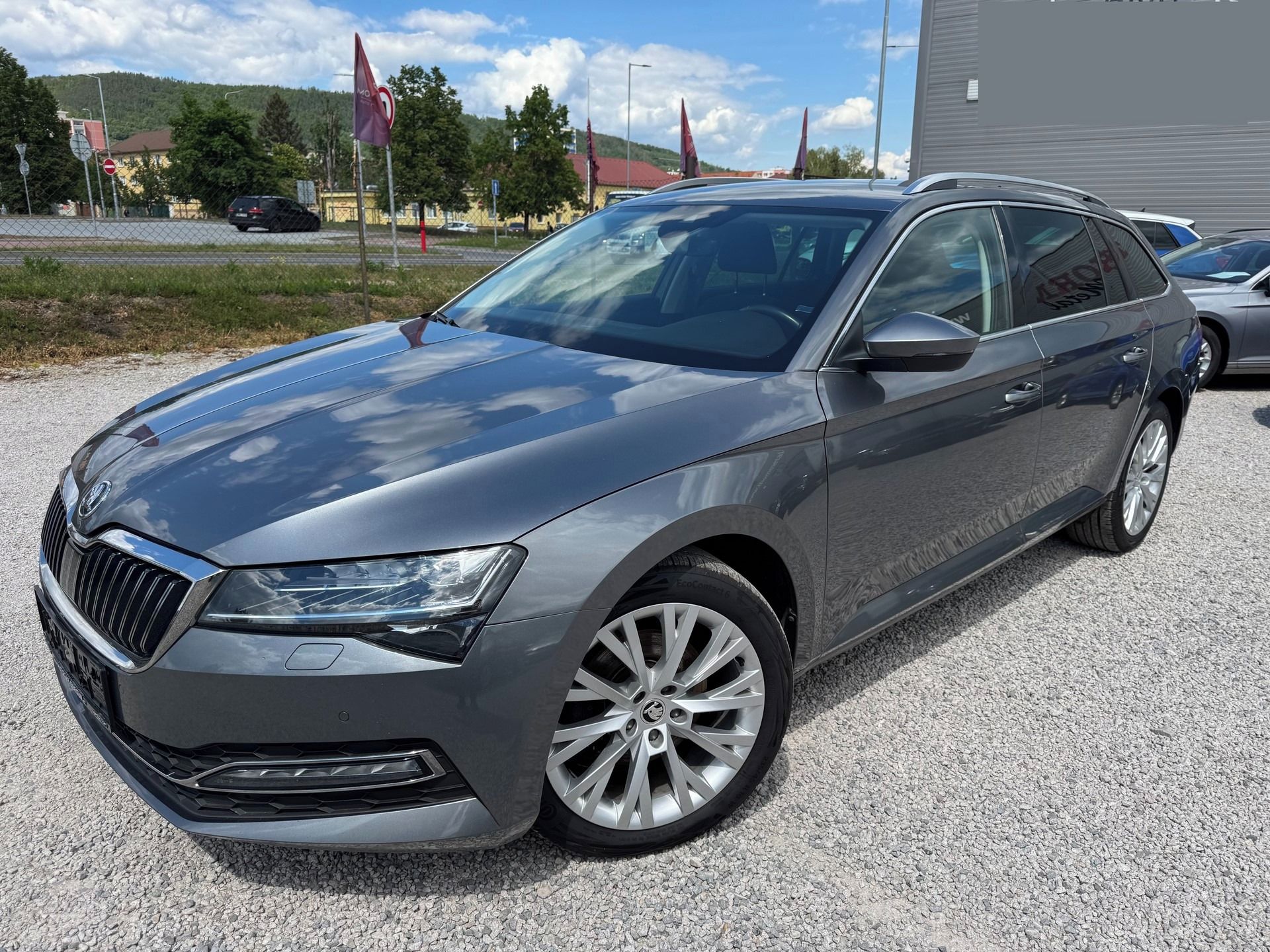 Škoda Superb, 2.0 TDi DSG ALU-18 MATRIX LED