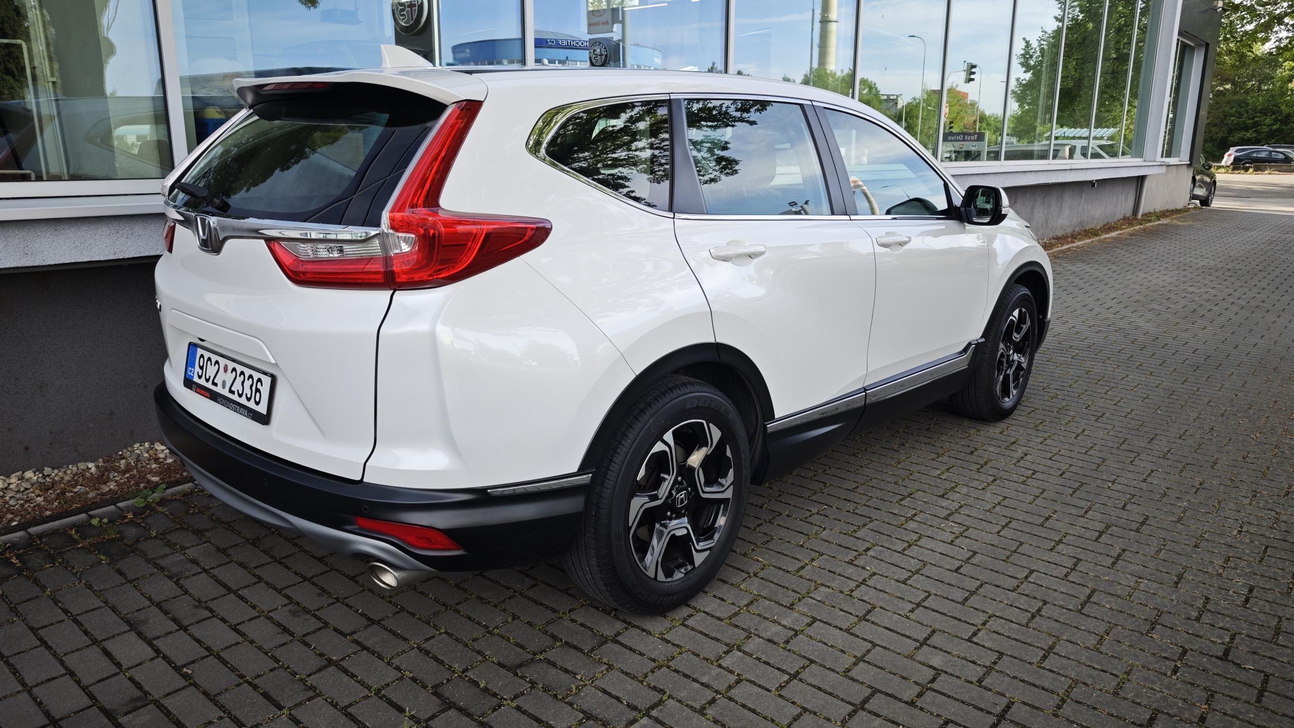 Honda CR-V, 4x2, manuál, ČR, 1. majitel - fotka 3
