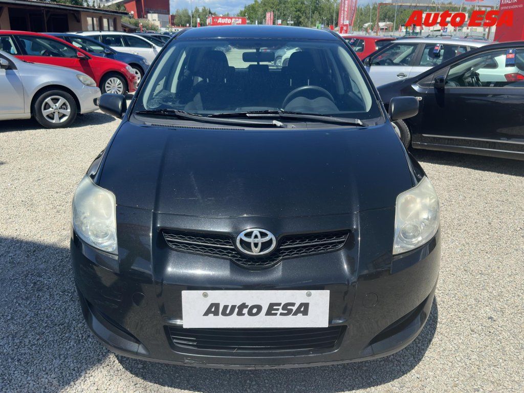 Toyota Auris, 1.3 VVT- i,ČR - fotka 2