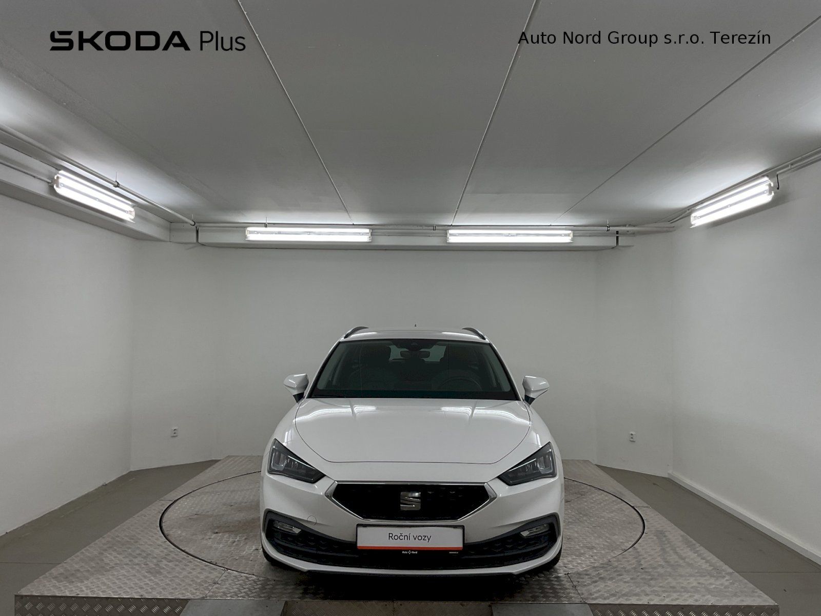 Seat Leon, 1.5 eTSI DSG 115 k Style ST - fotka 4