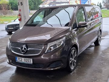 Mercedes V 250d Avantgarde.