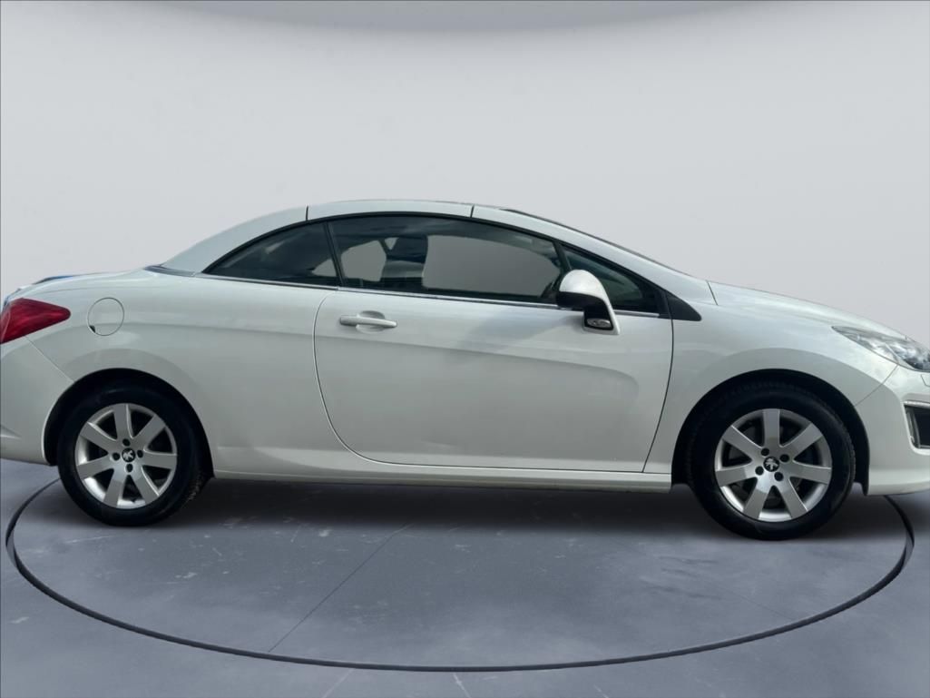 Peugeot 308, CC 2.0HDI 120kW - fotka 4
