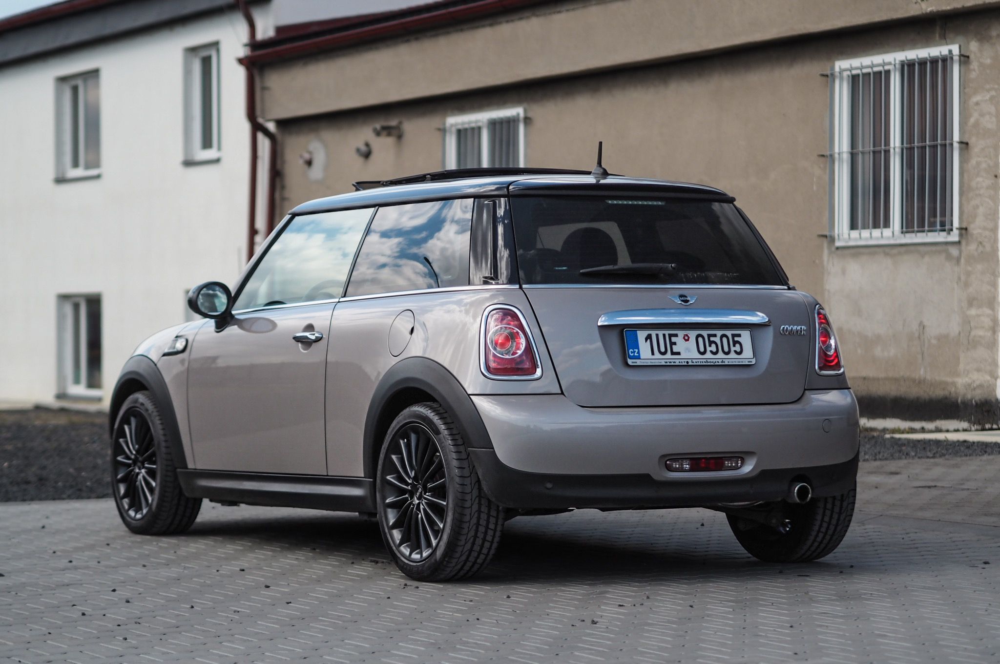 Mini Cooper, Baker Street - fotka 2