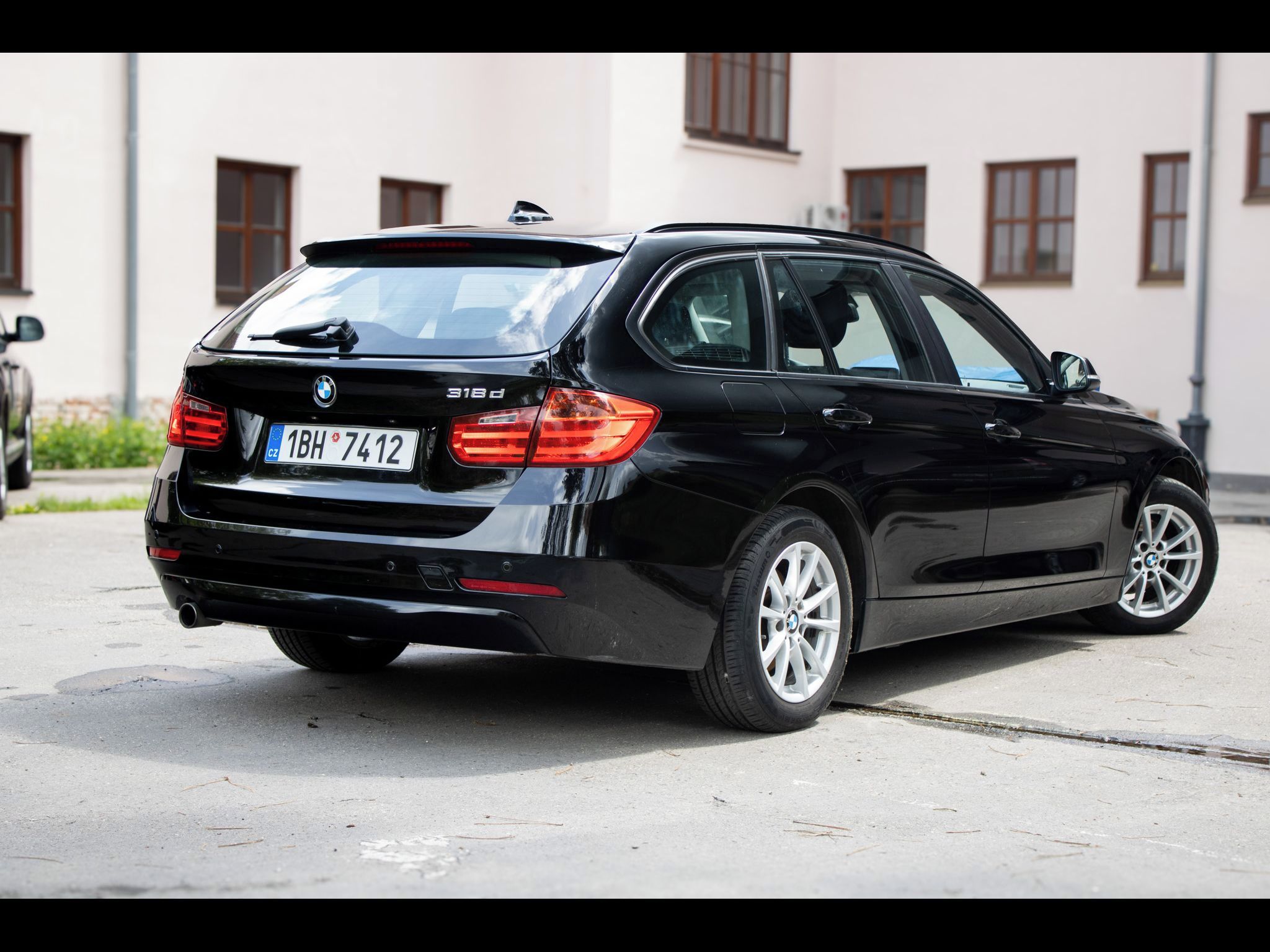 BMW Řada 3, Nebourané, pravidelně servis - fotka 5