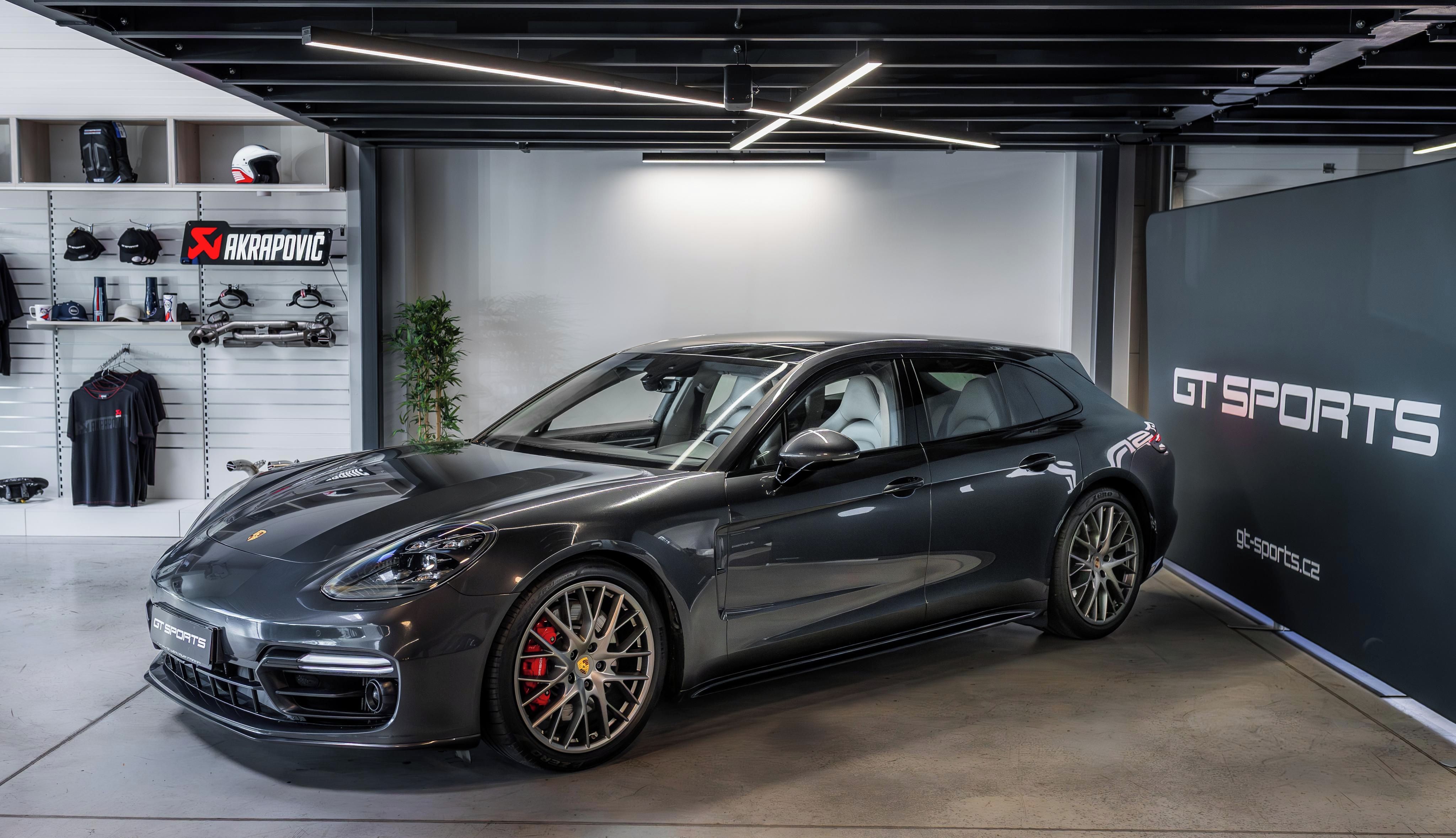 Porsche Panamera, Turbo Sport Turismo, DPH,TAŽNÉ