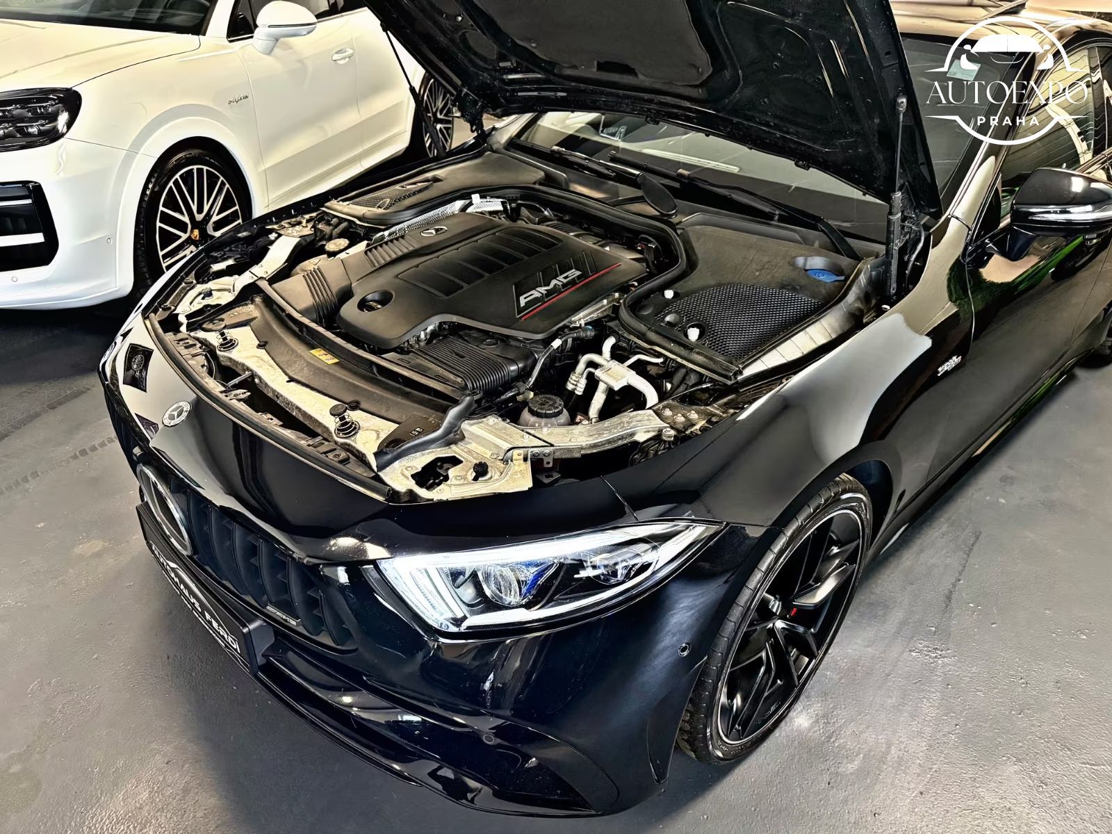 Mercedes-Benz CLS, 4Matic Performance Distronic A - fotka 6
