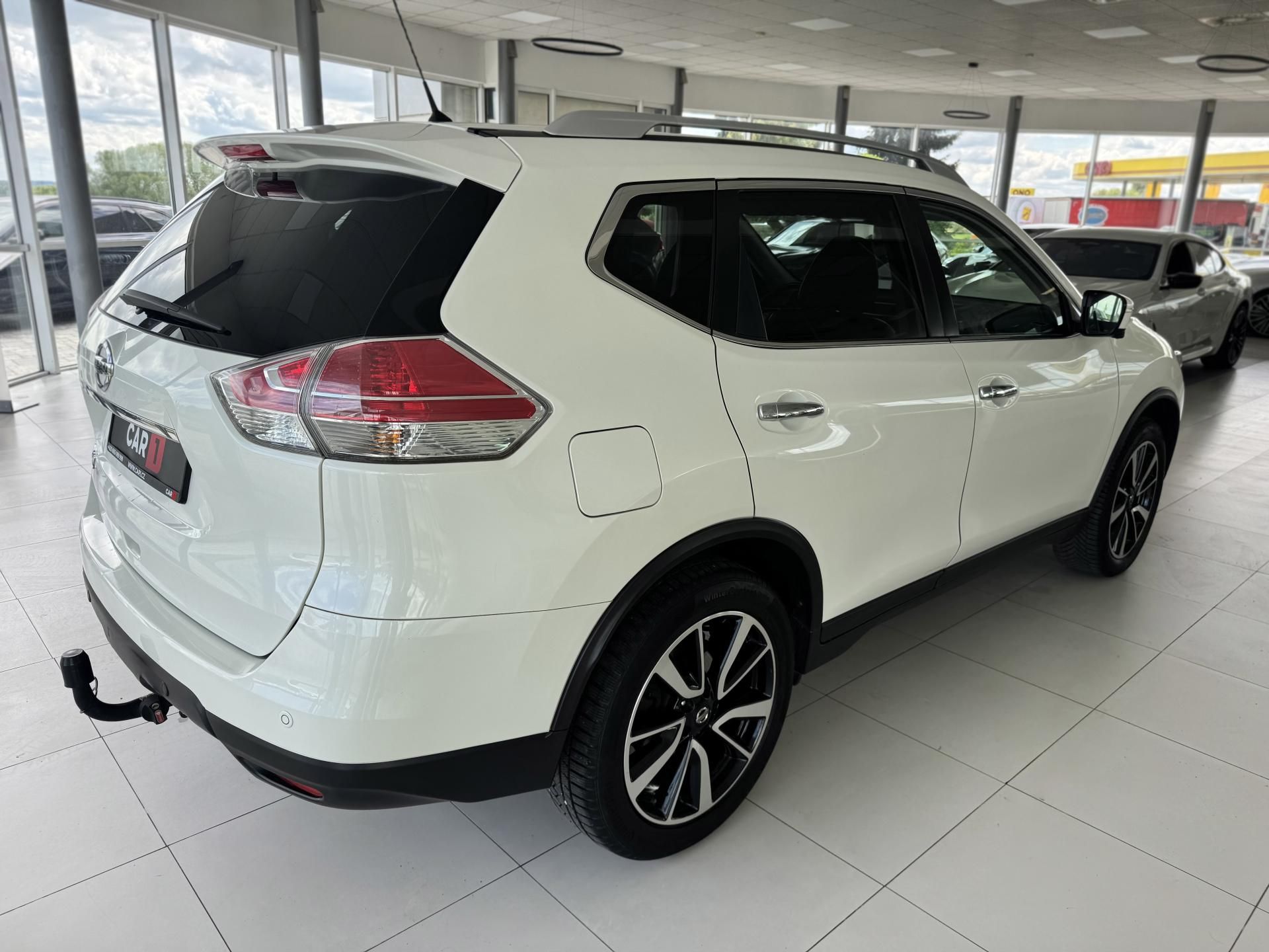 Nissan X-Trail, 1,6dCi 96kW*TEKNA*Max.Výbava - fotka 5