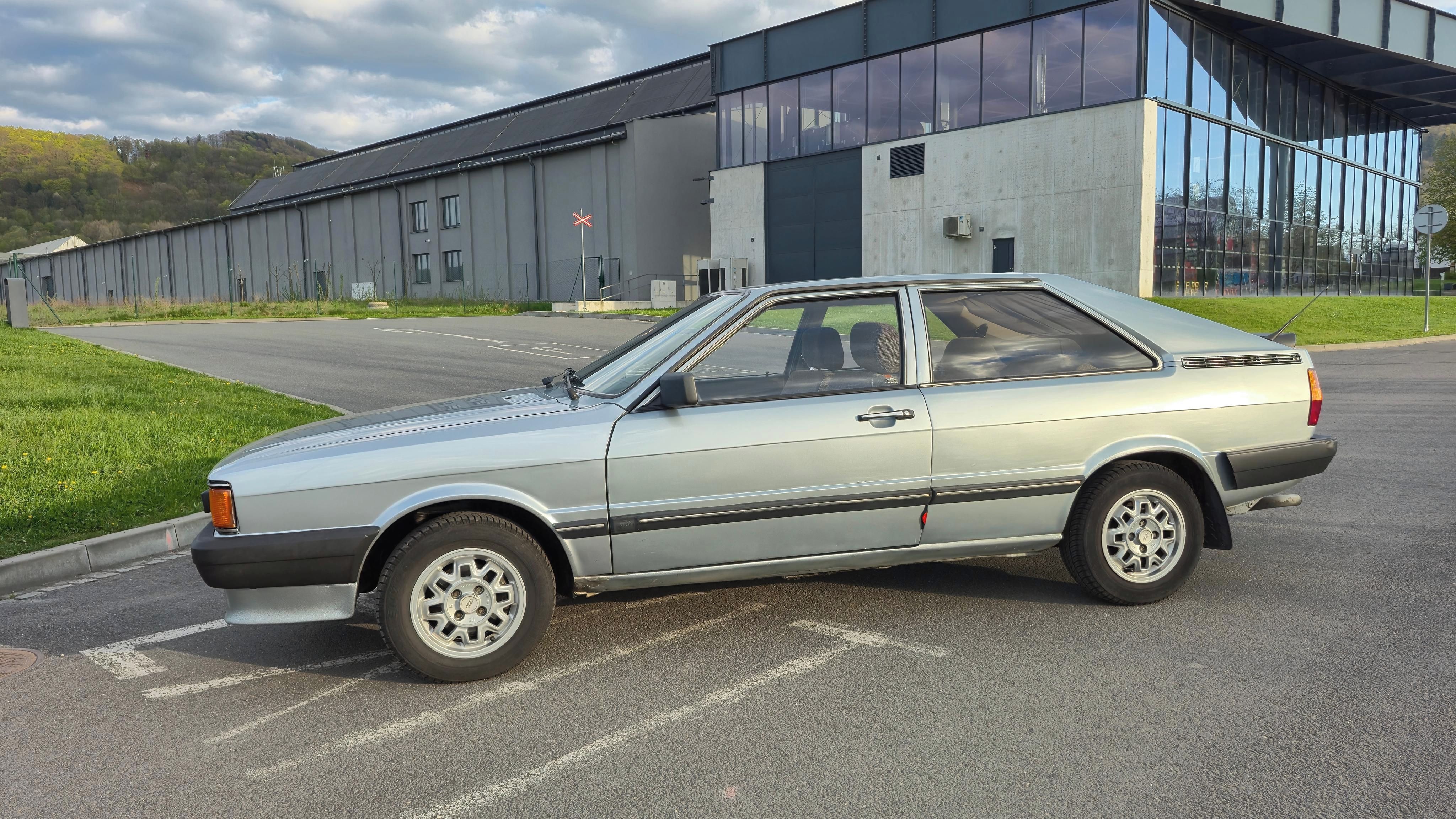 Audi 80, Audi 80 Coupé GT V5 85kW - Top - fotka 3