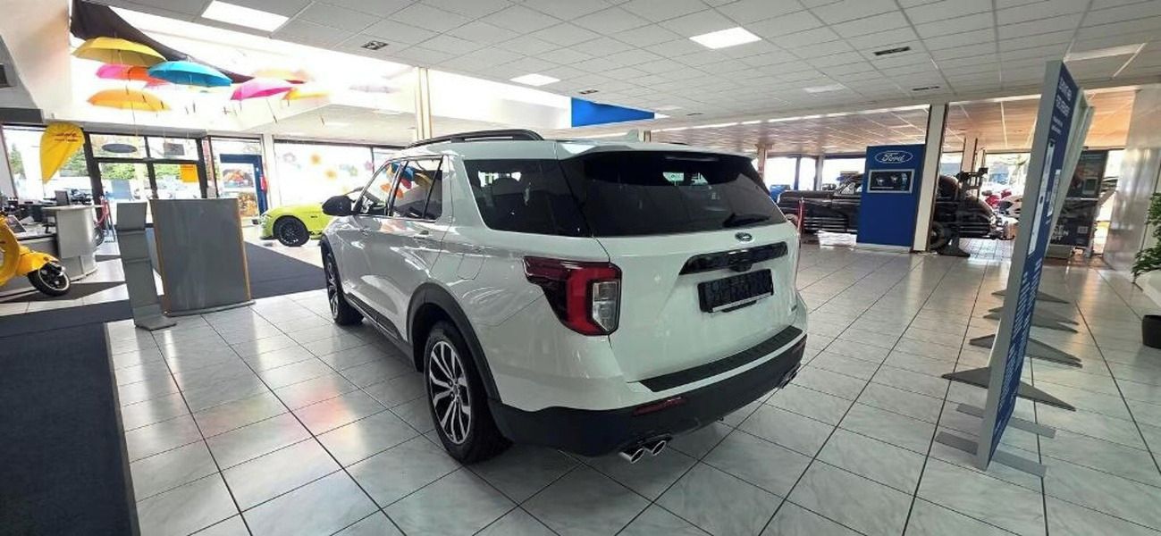 Ford Explorer, 3.0 EcoBoost Plug-in Hybrid ST - fotka 2