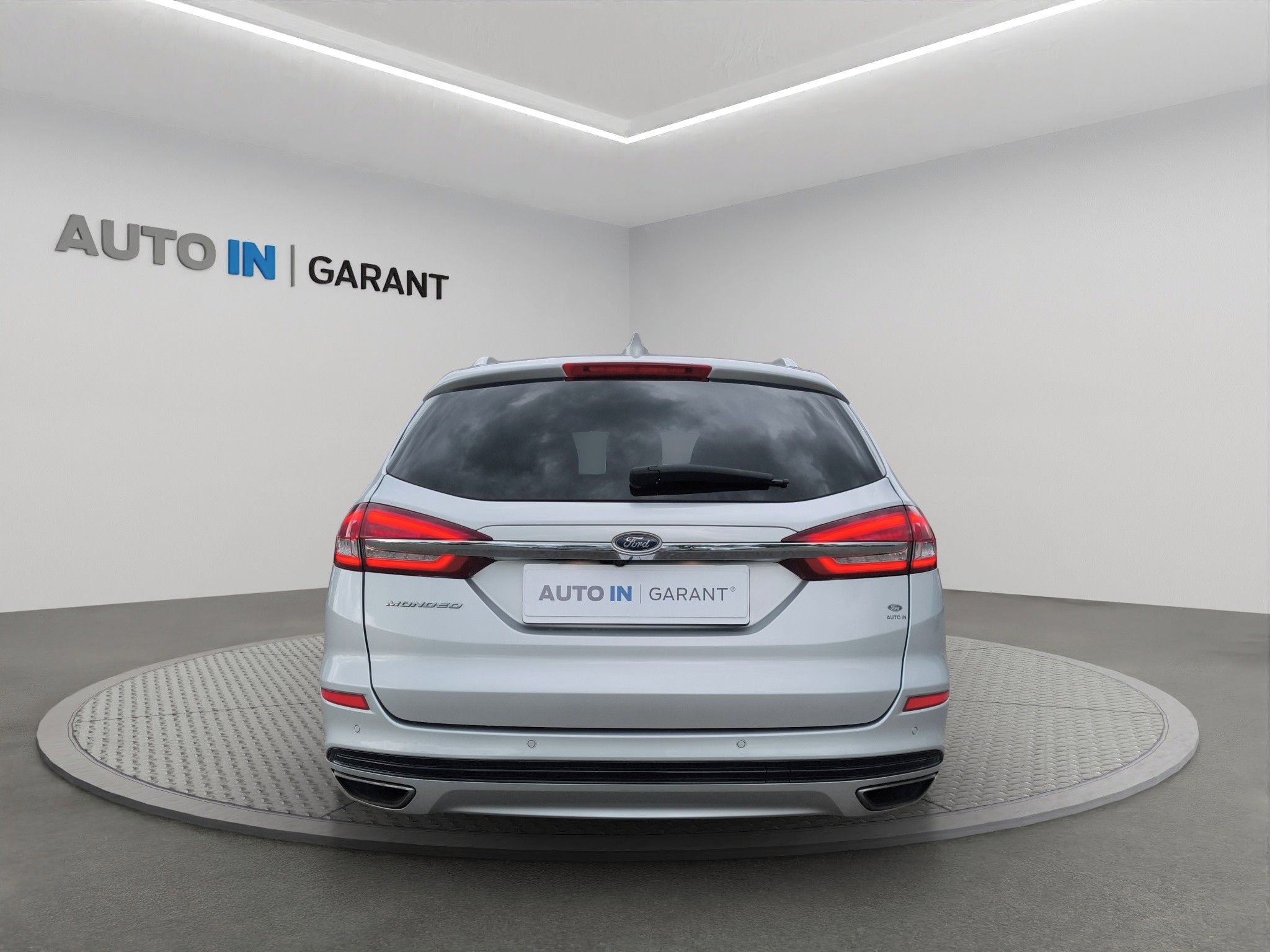 Ford Mondeo, TITANIUM 4x4 2.0 EcoBlue 140kW - fotka 6