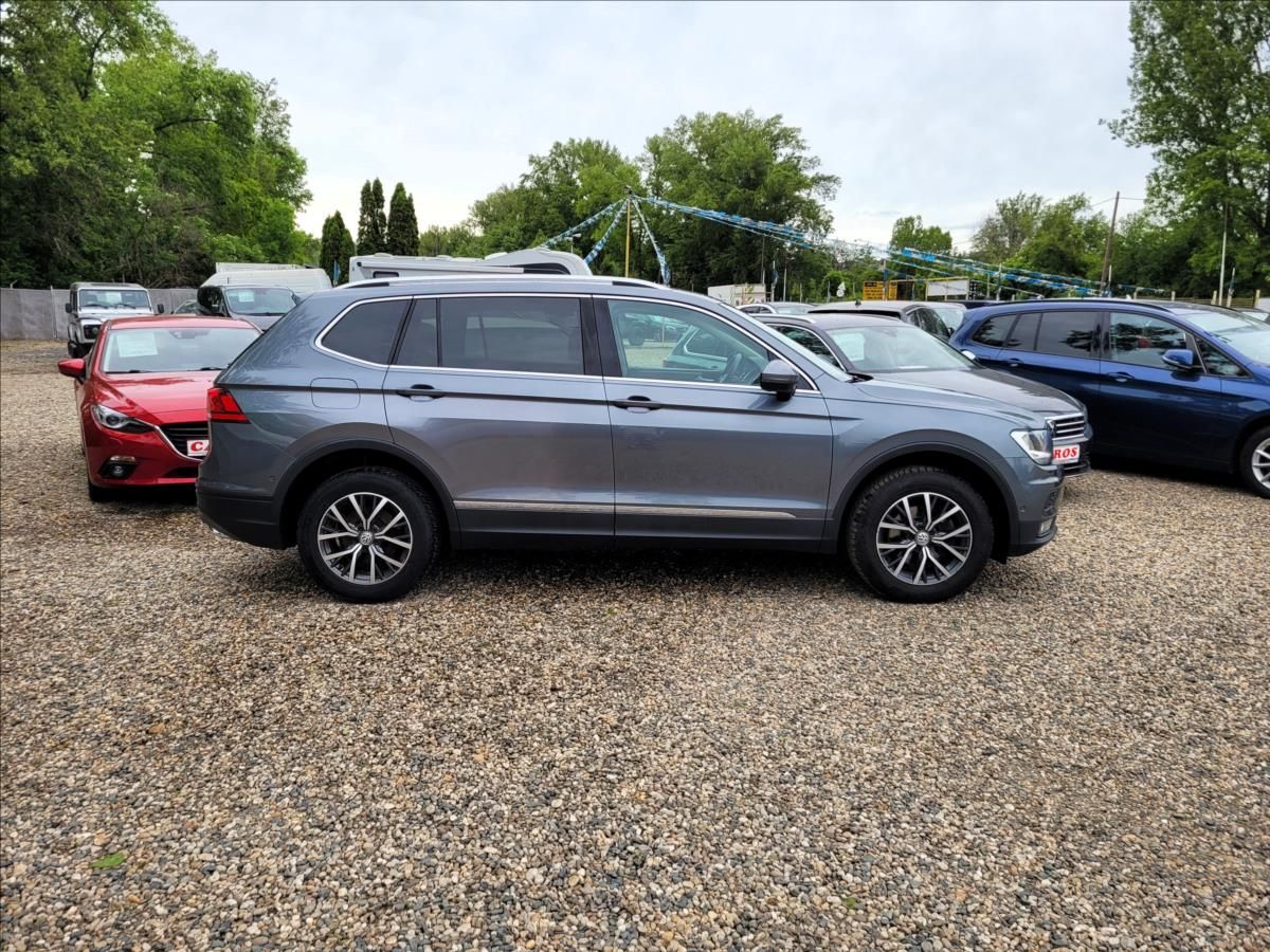 Volkswagen Tiguan Allspace, 1,5 Tsi,dsg,navi,klima,výhřev - fotka 4