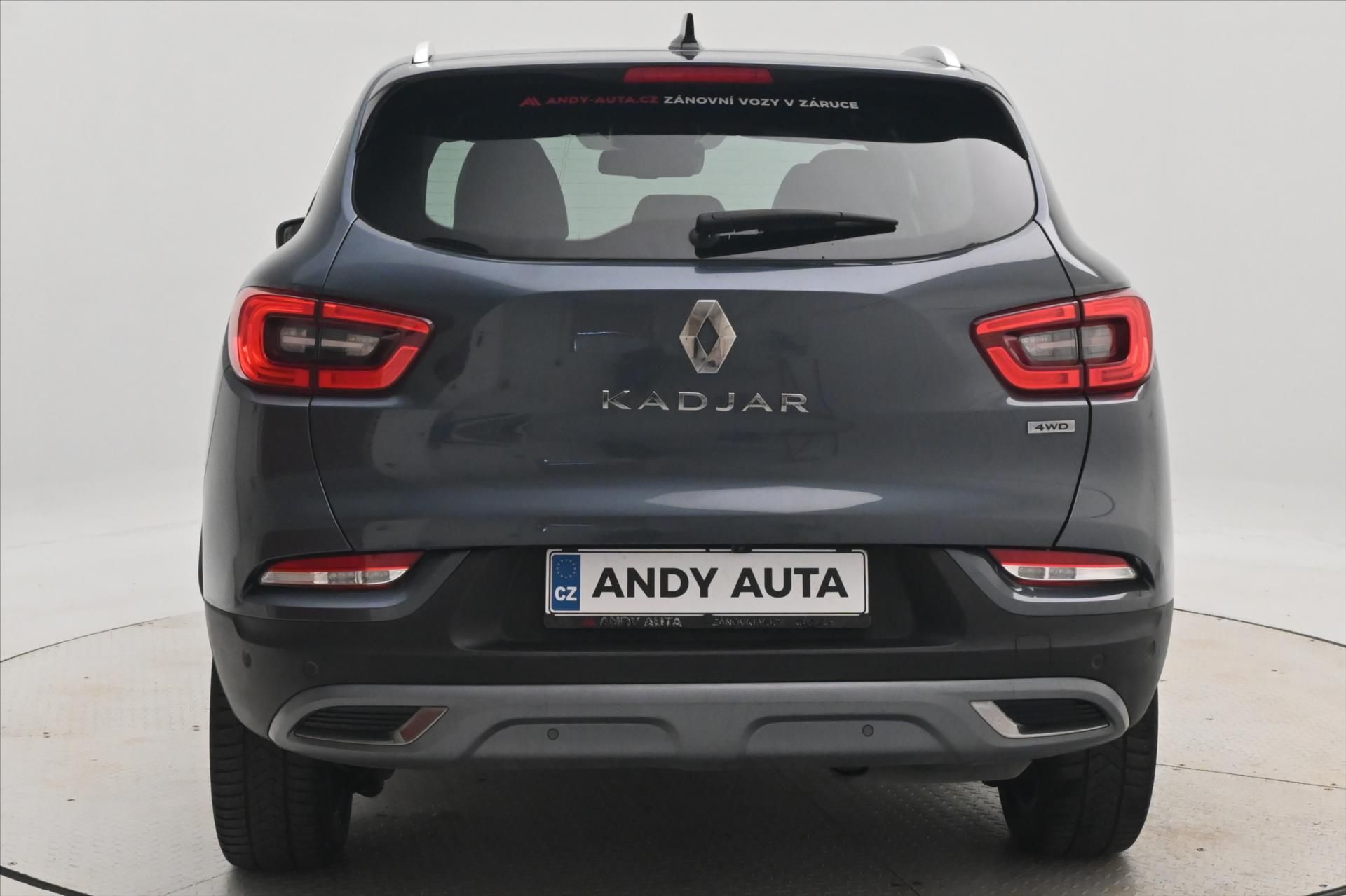 Renault Kadjar, 1,7 Blue dCi 110 kW 4x4 Black - fotka 6