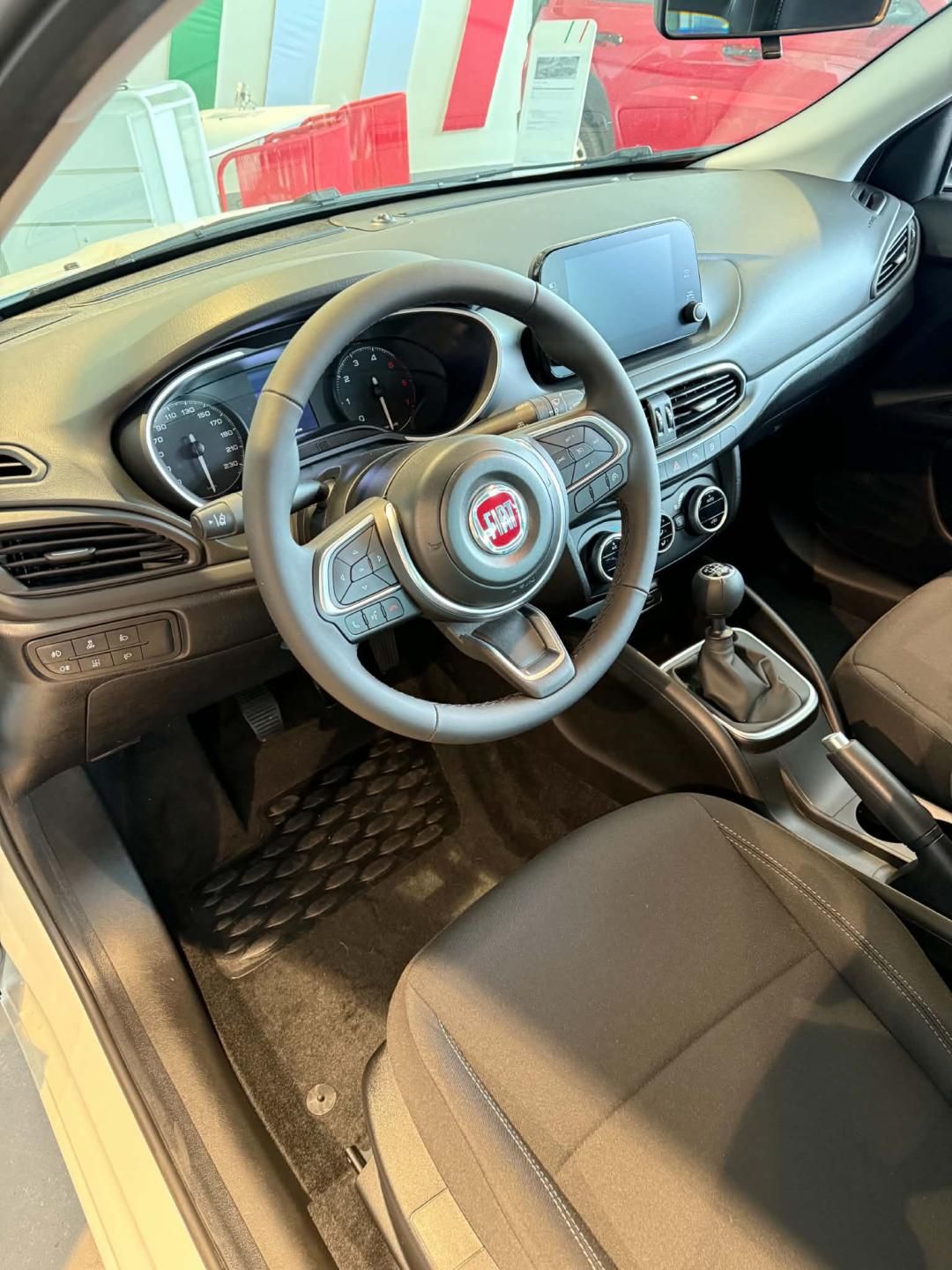 Fiat Tipo, Sedan 1.6 MultiJet - fotka 6
