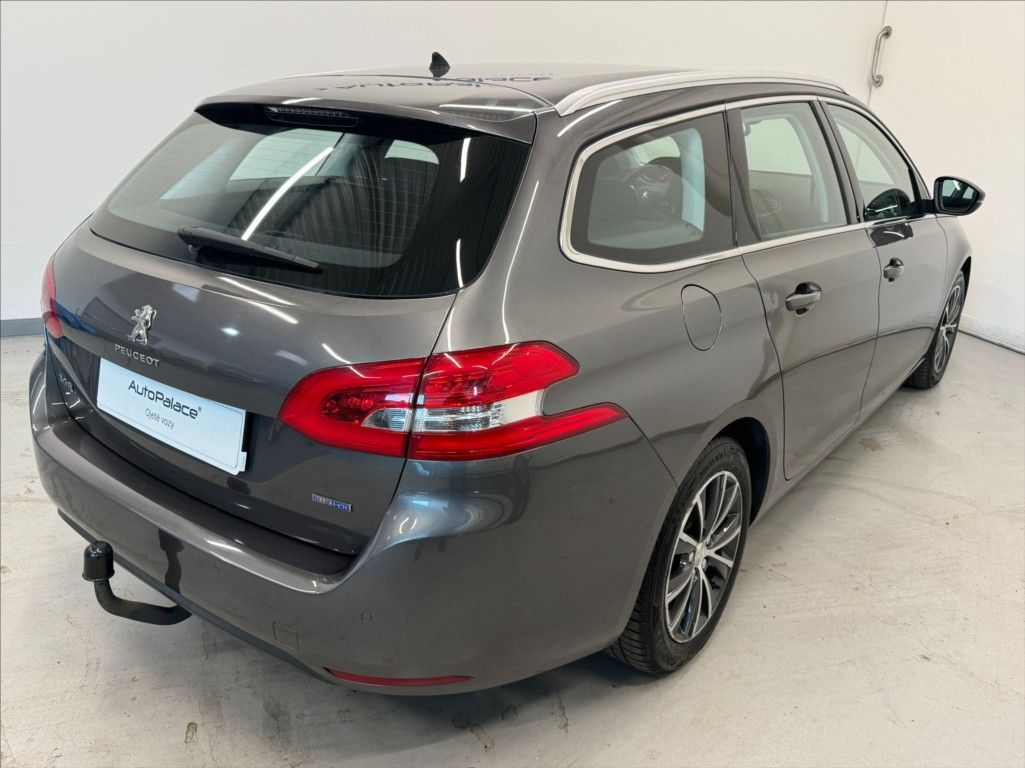 Peugeot 308, 1,6 blueHDI nová STK - fotka 4