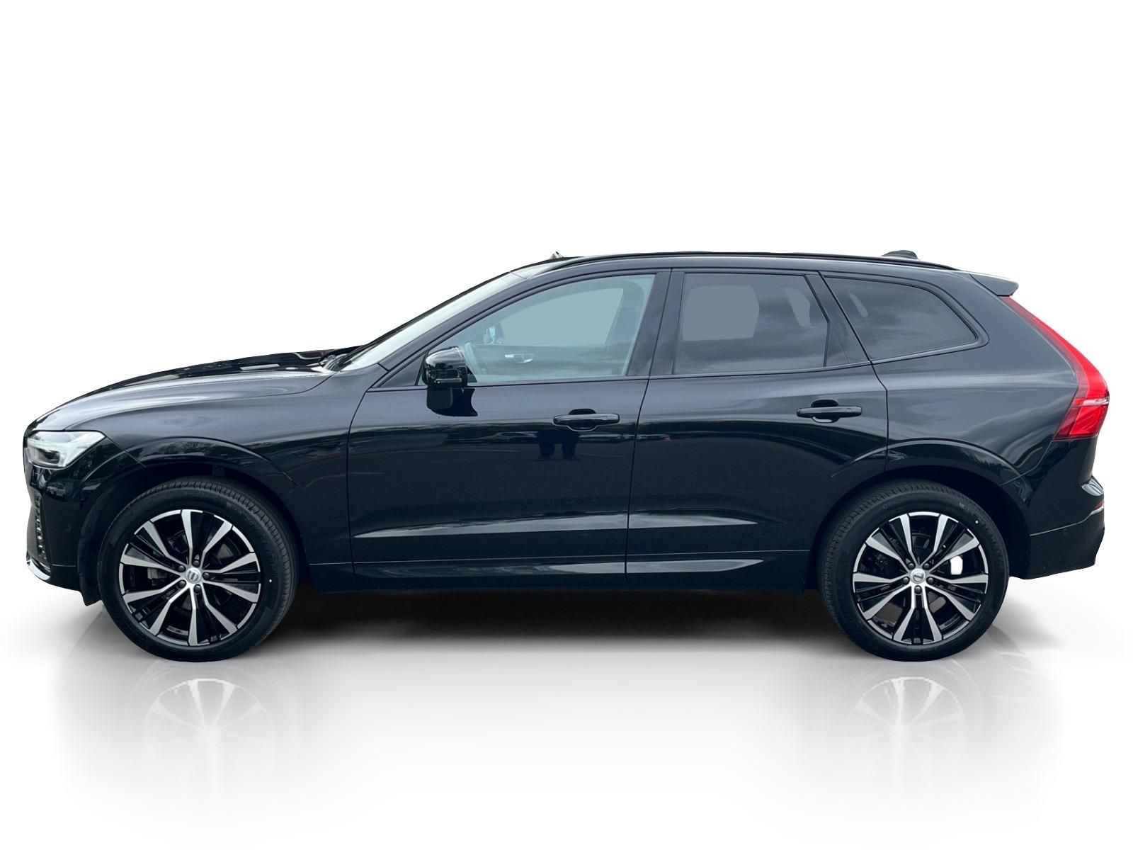 Volvo XC60, B5 AWD Plus dark vent. + kola - fotka 2