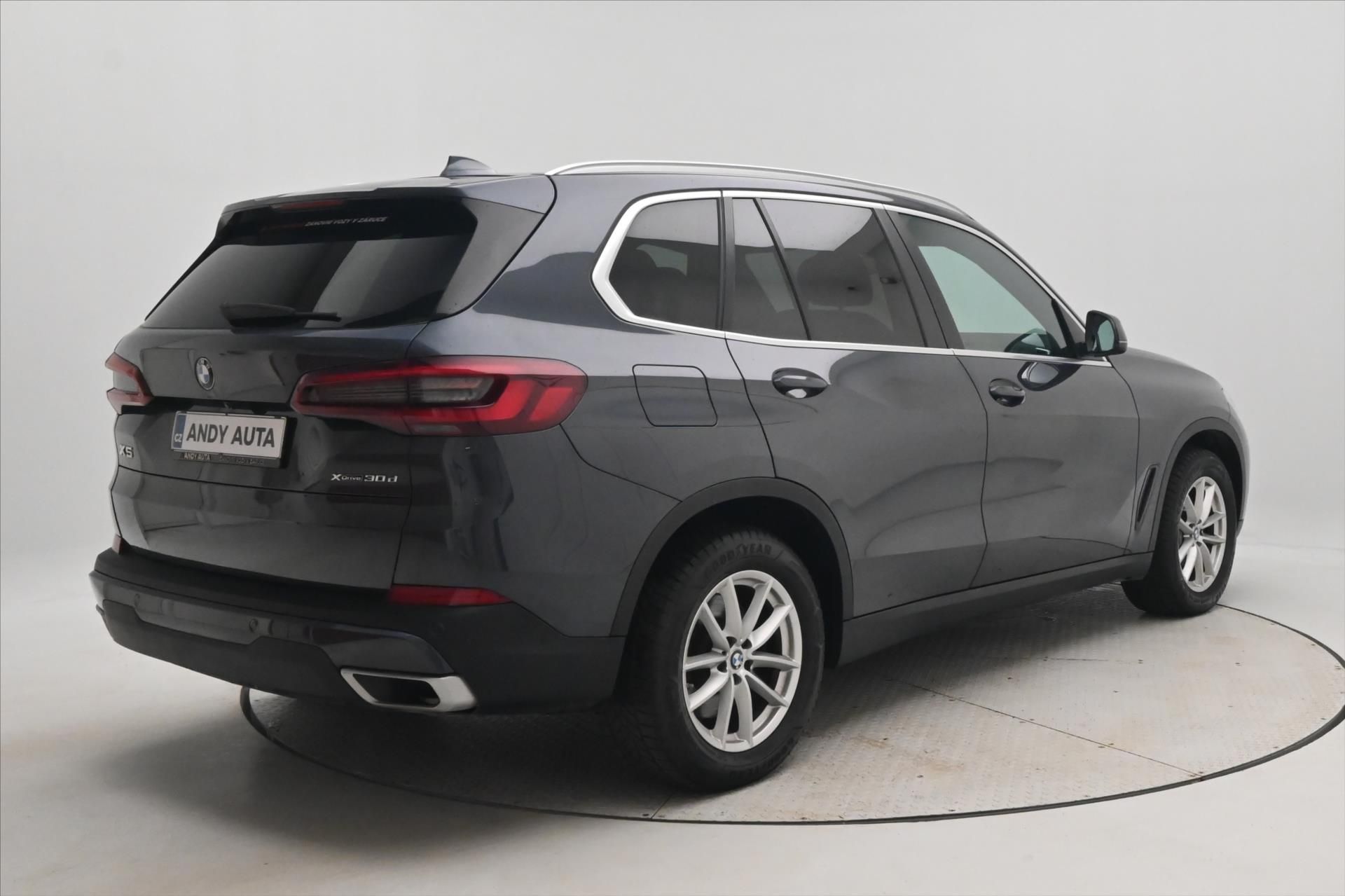 BMW X5, 3,0 d xDrive 210 kW AT8 Panora - fotka 5