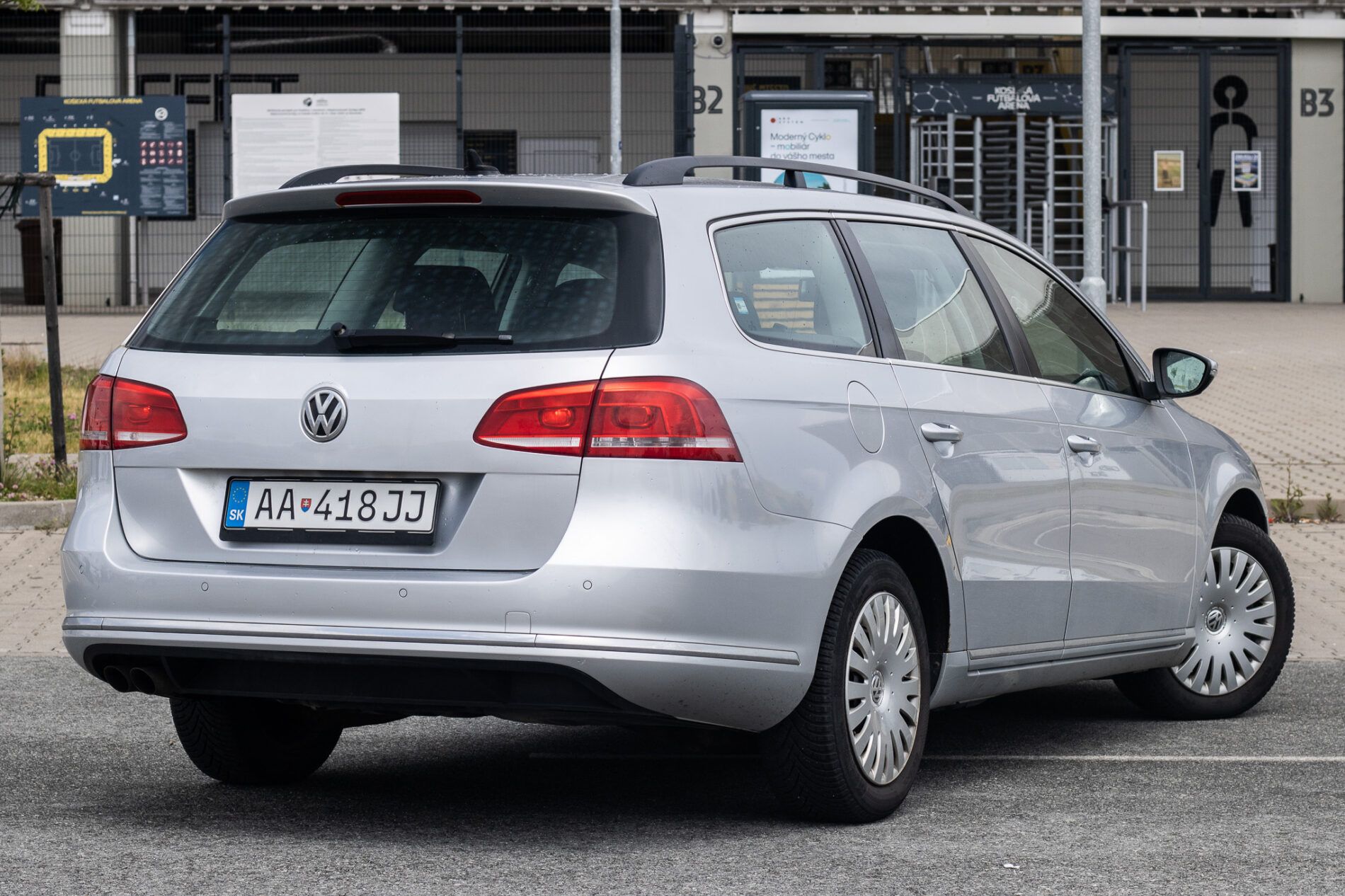Volkswagen Passat Variant - fotka 5