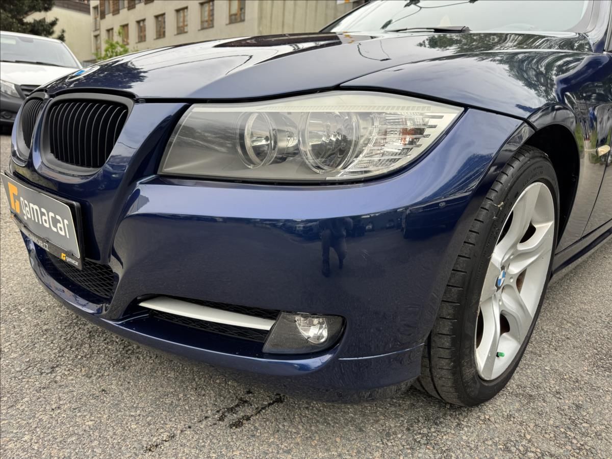BMW Řada 3, 2,0 FACELIFT+Edition - fotka 4