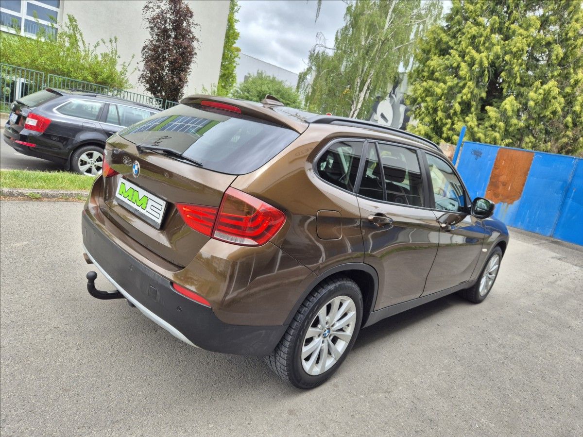 BMW X1, xDrive 20d AT*nove ROZVODY - fotka 5