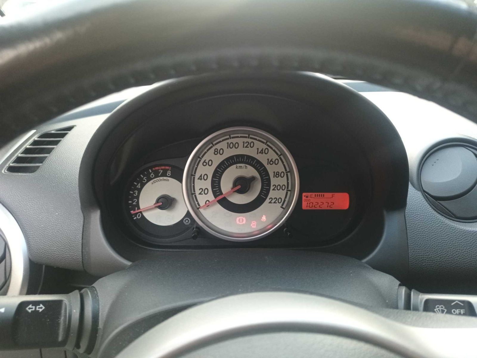 Mazda 2, 1.3 i, Serv.kniha, Klima - fotka 3