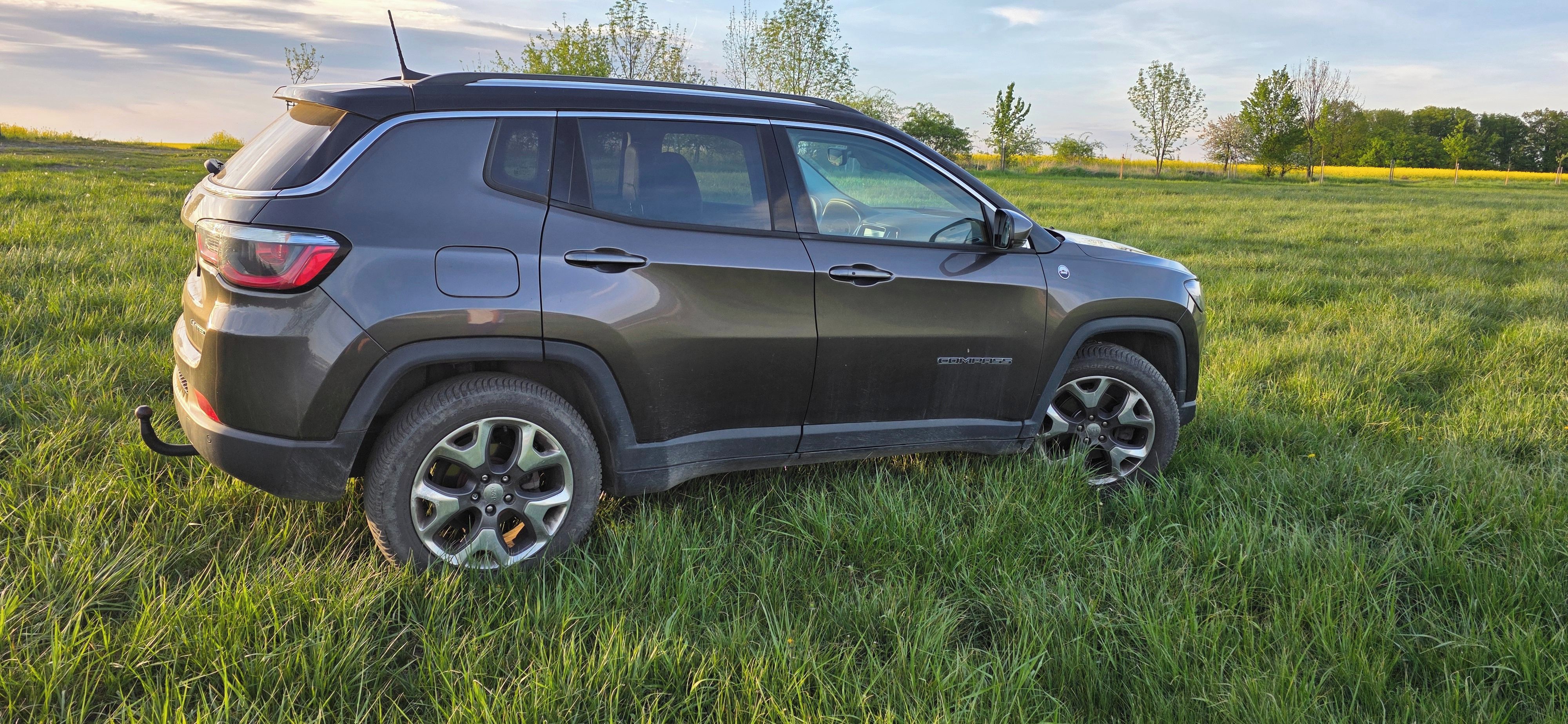 Jeep Compass, 1.4, 125kW, 4x4, Limited, TZ - fotka 5