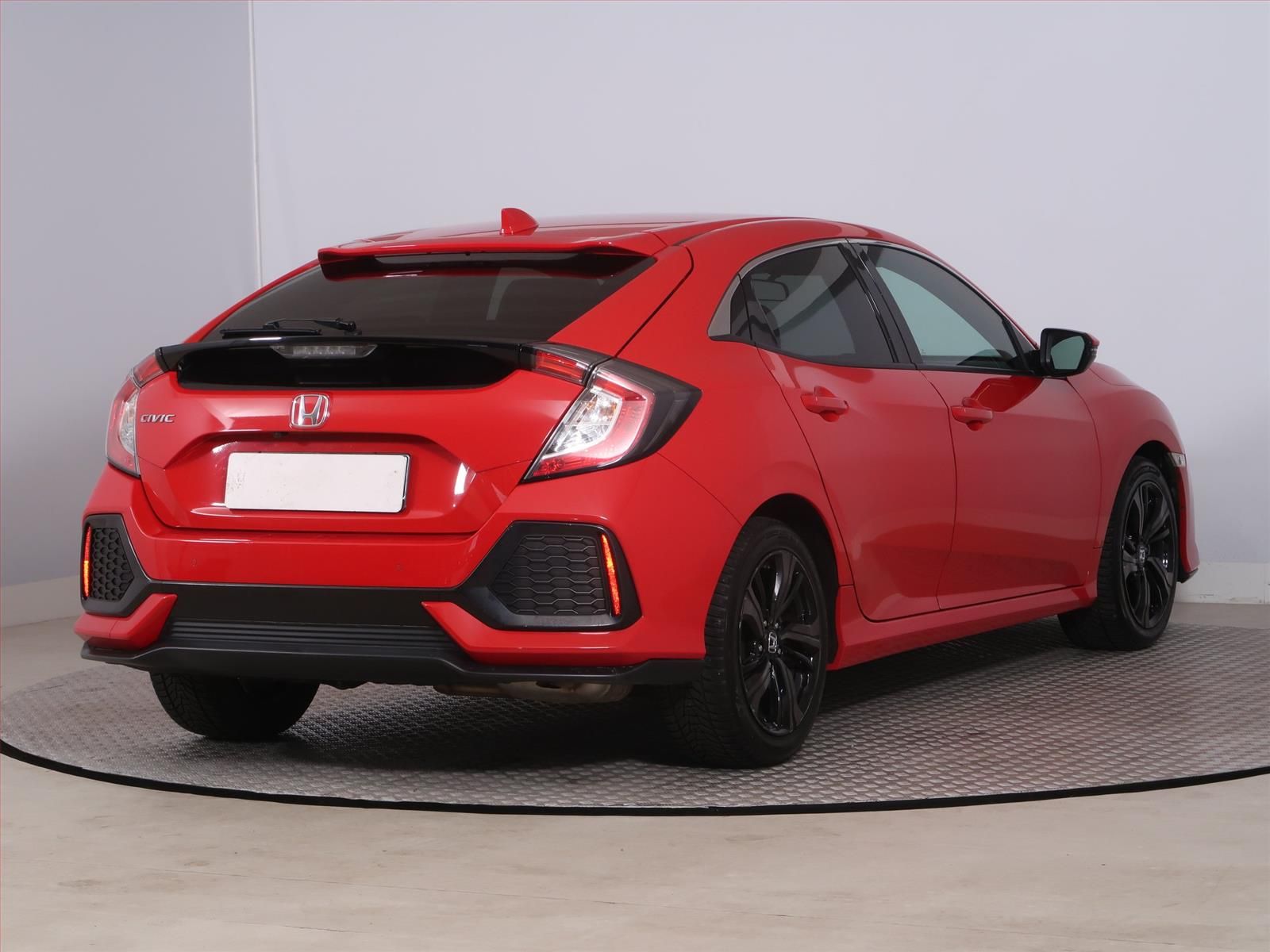 Honda Civic, 1.0 VTEC Turbo, Automat, ČR - fotka 5