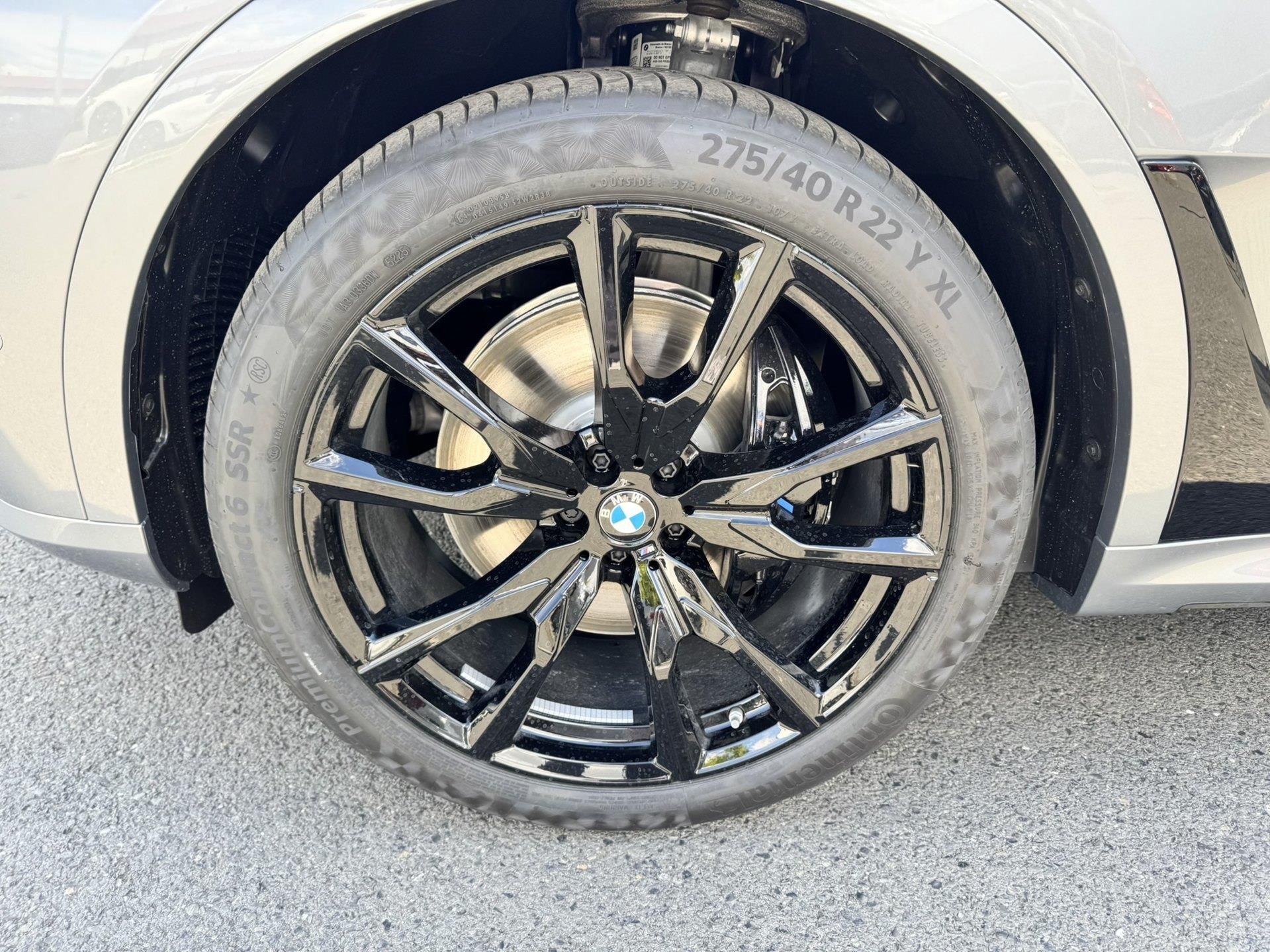 BMW X7, X7 xDrive40d - fotka 4
