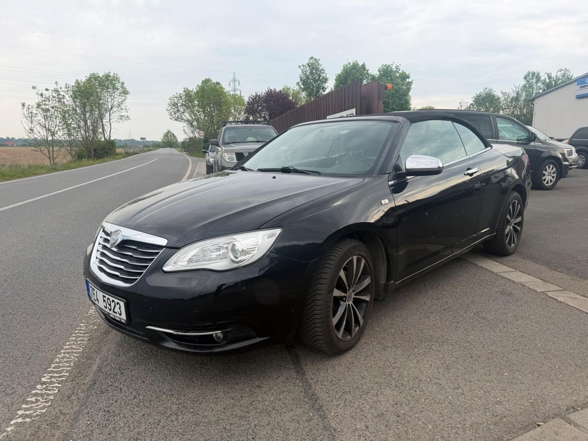 Lancia Flavia, 200S Kabrio 2,4 i limite 2012 - fotka 3