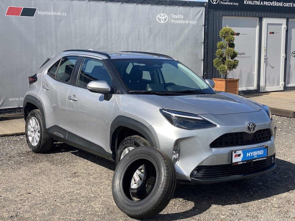 Toyota Yaris Cross, 1.5HEV, ČR-1m, Comfort, DPH