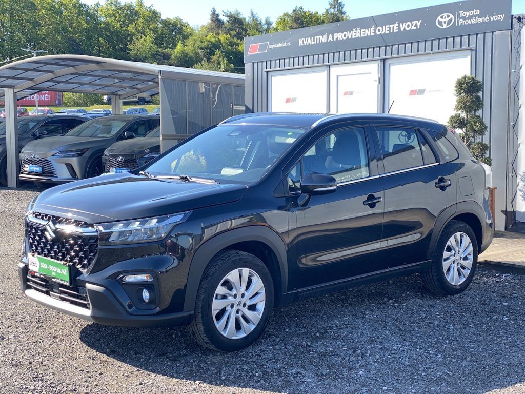 Suzuki SX4 S-Cross, 1.4 BoosterJet, Premium, +pneu - fotka 3