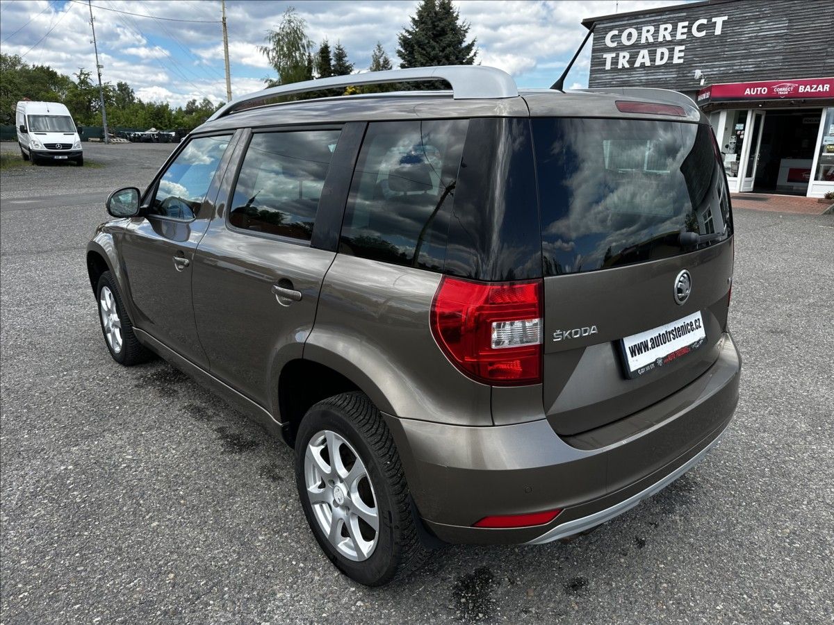 Škoda Yeti, 2,0 TDi 4x4TAŽNÉ ZAŘ.-ROZVODY - fotka 3