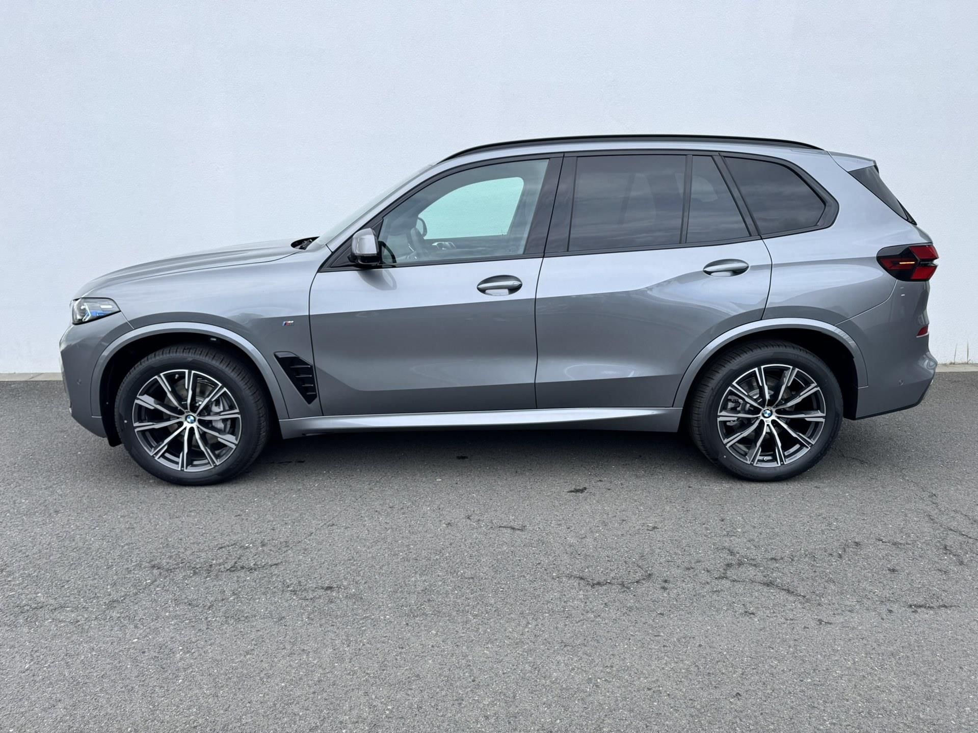BMW X5, X5 xDrive 30d - fotka 3