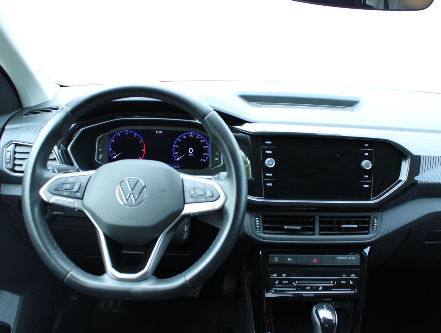 Volkswagen T-Cross, 1.0 TSI 81kW DSG Style - fotka 5