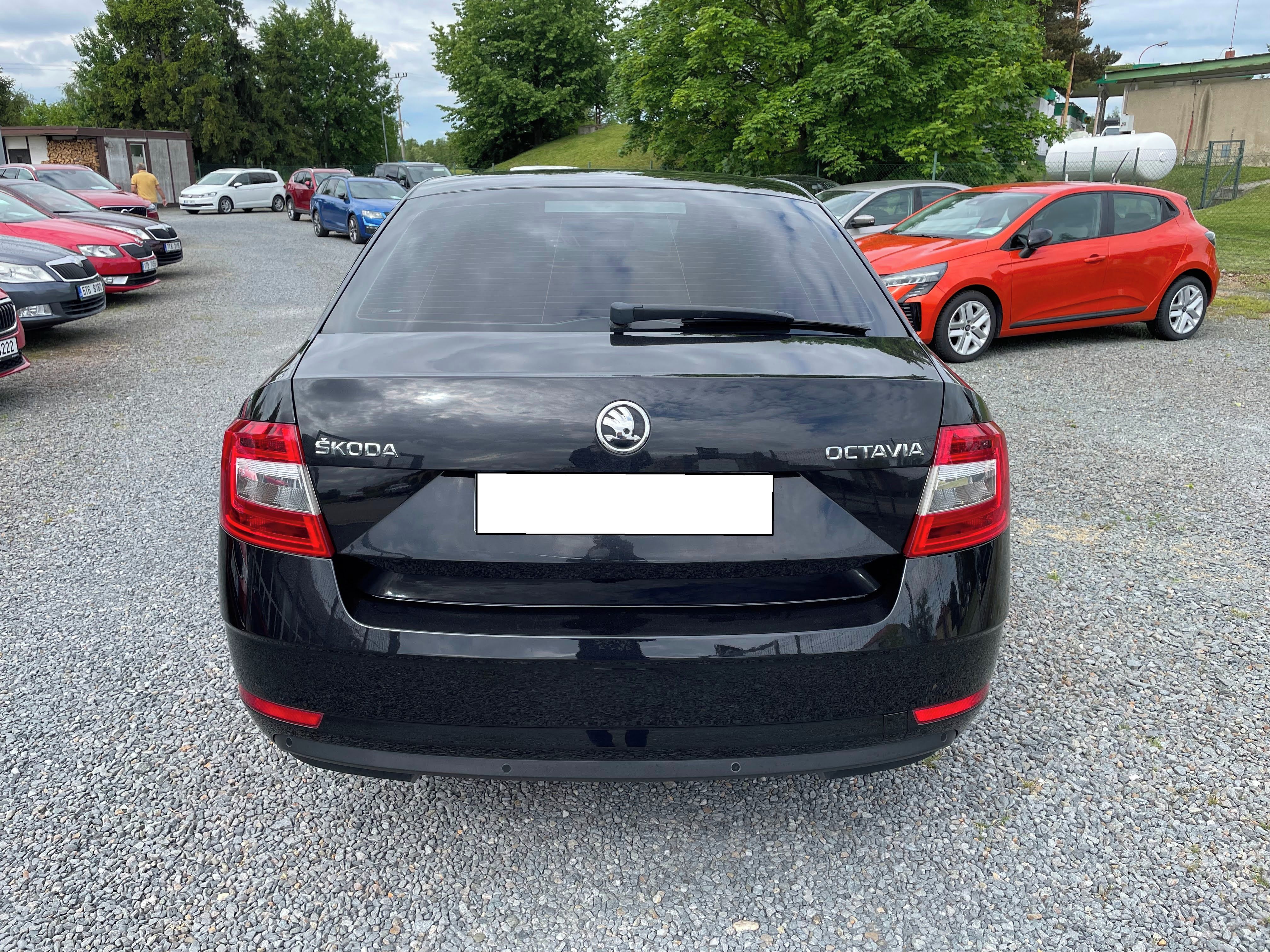 Škoda Octavia, 1,0 TSI, 85 kW - fotka 4
