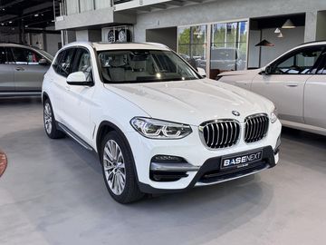 xDrive30i Luxury Line