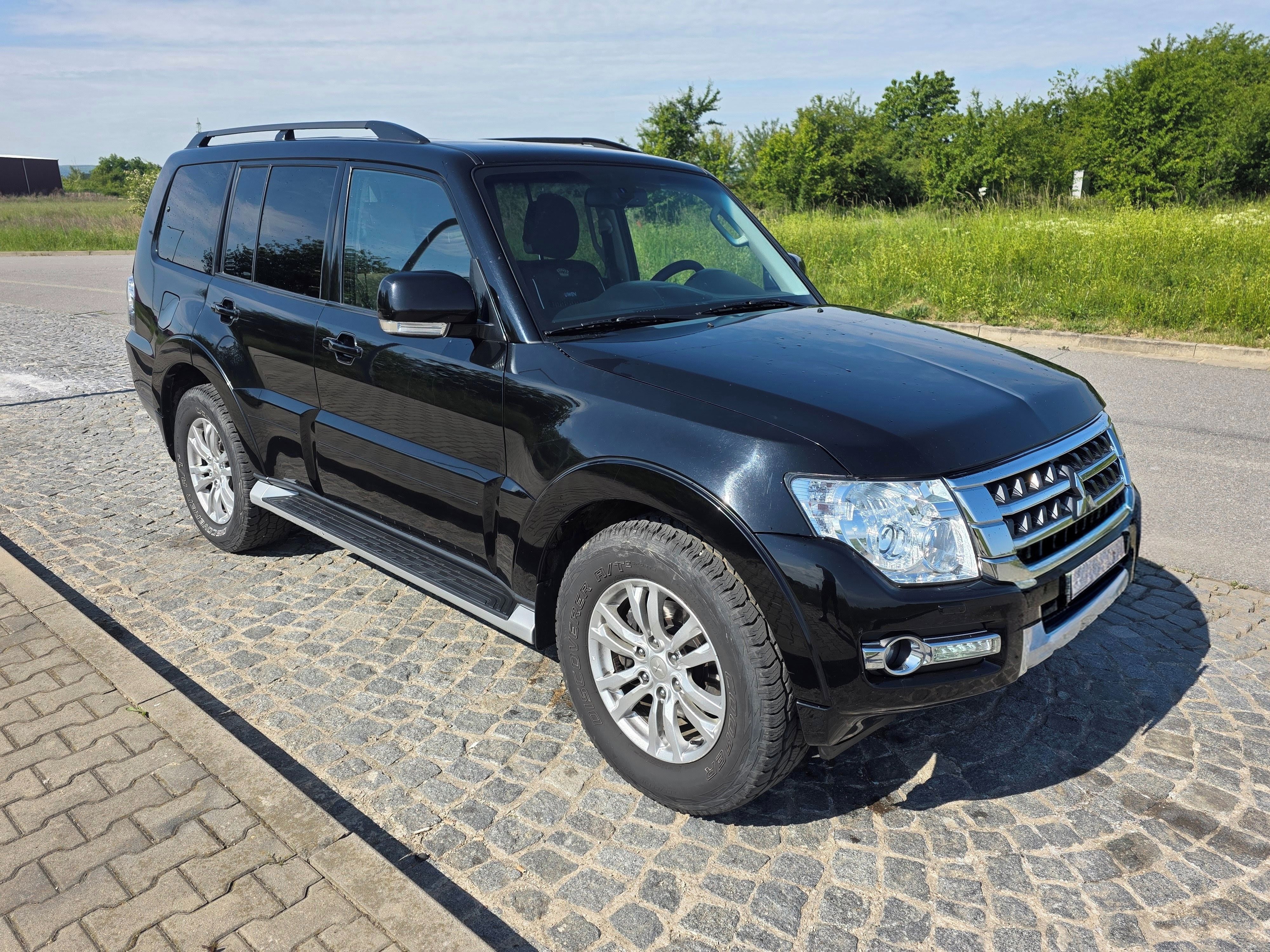 Mitsubishi Pajero, 3.2 DID - fotka 3