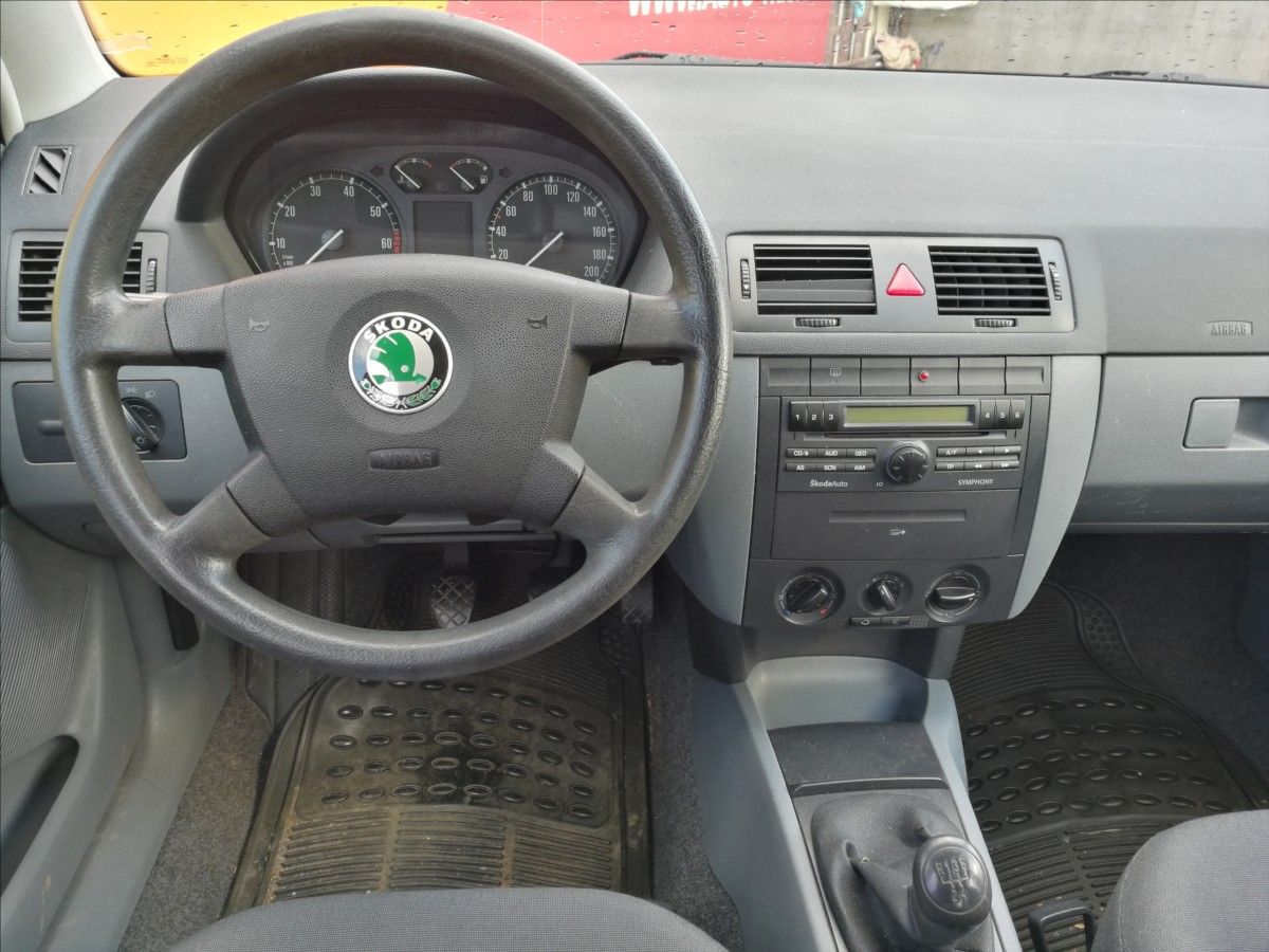 Škoda Fabia, 1,2 i Classic klima - fotka 5