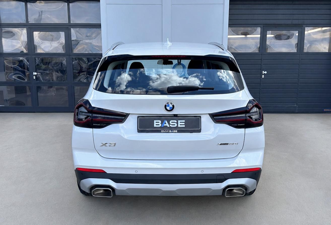 BMW X3, xDrive20i - fotka 5