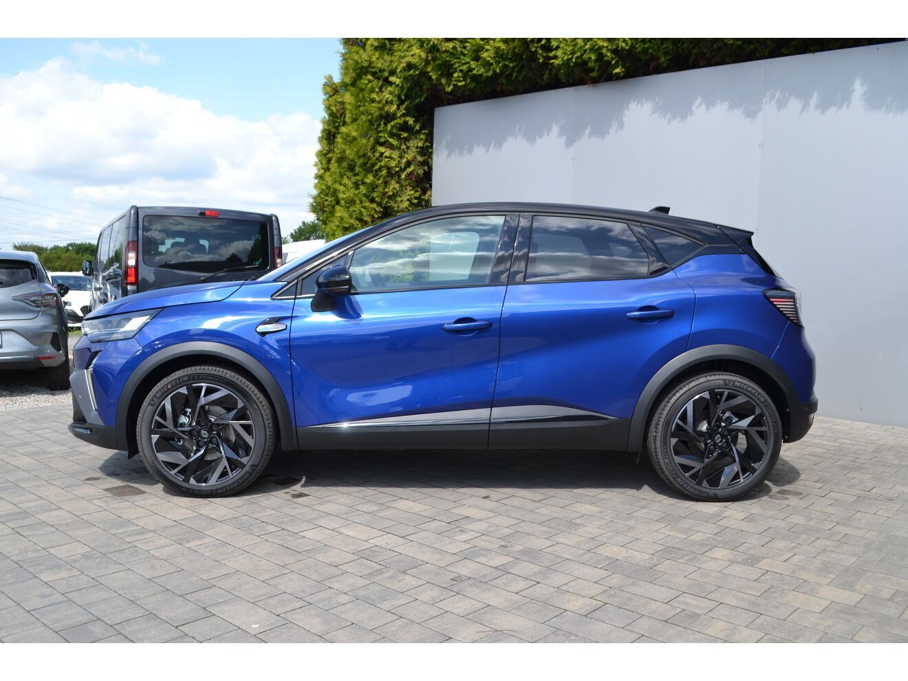 Renault Captur, ESPRIT ALPINE E-Tech full hybr - fotka 2
